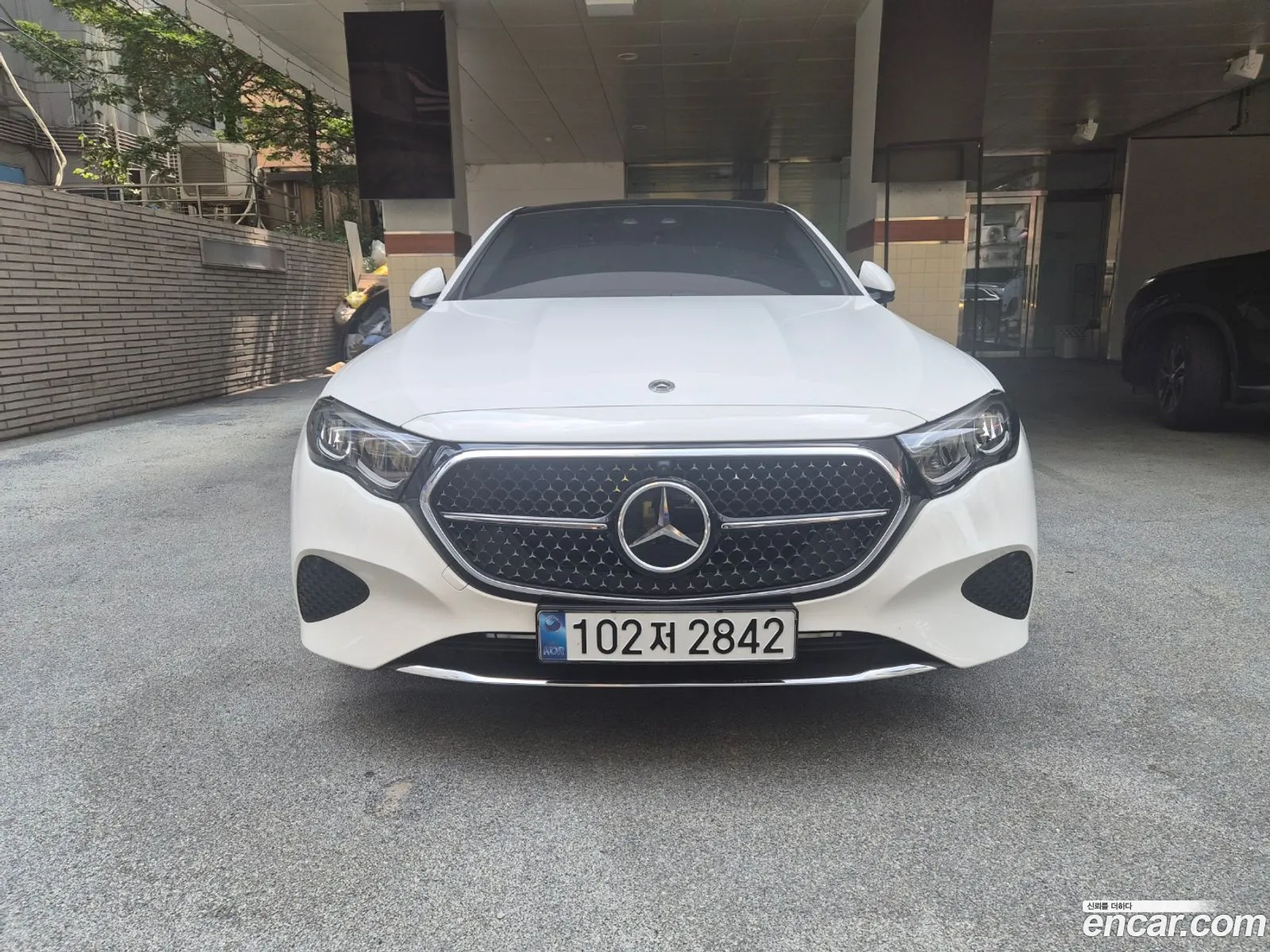 Mercedes-Benz E-Class W214 2024 — 8