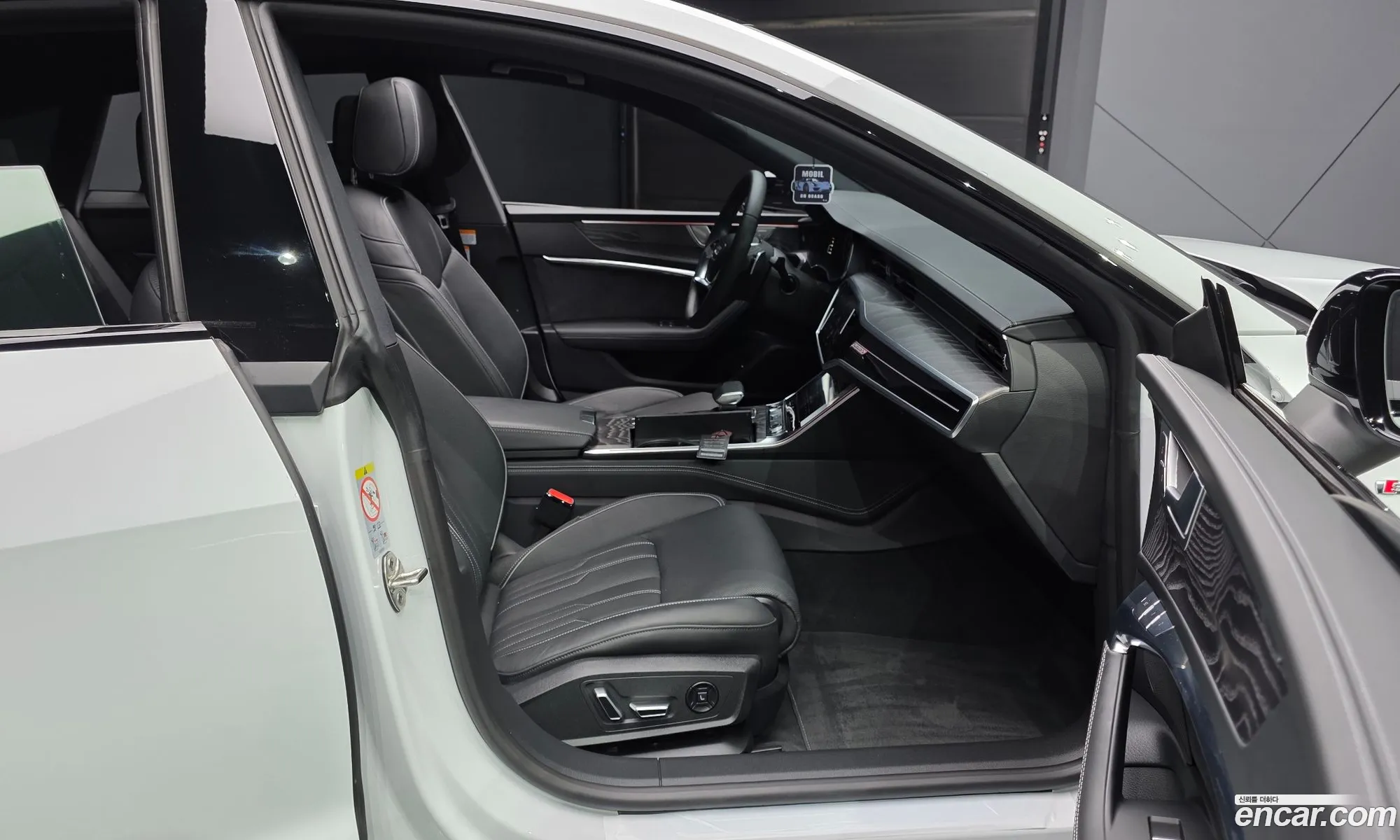 Audi A7 2025 WAUZZZF27SN048432 — 12