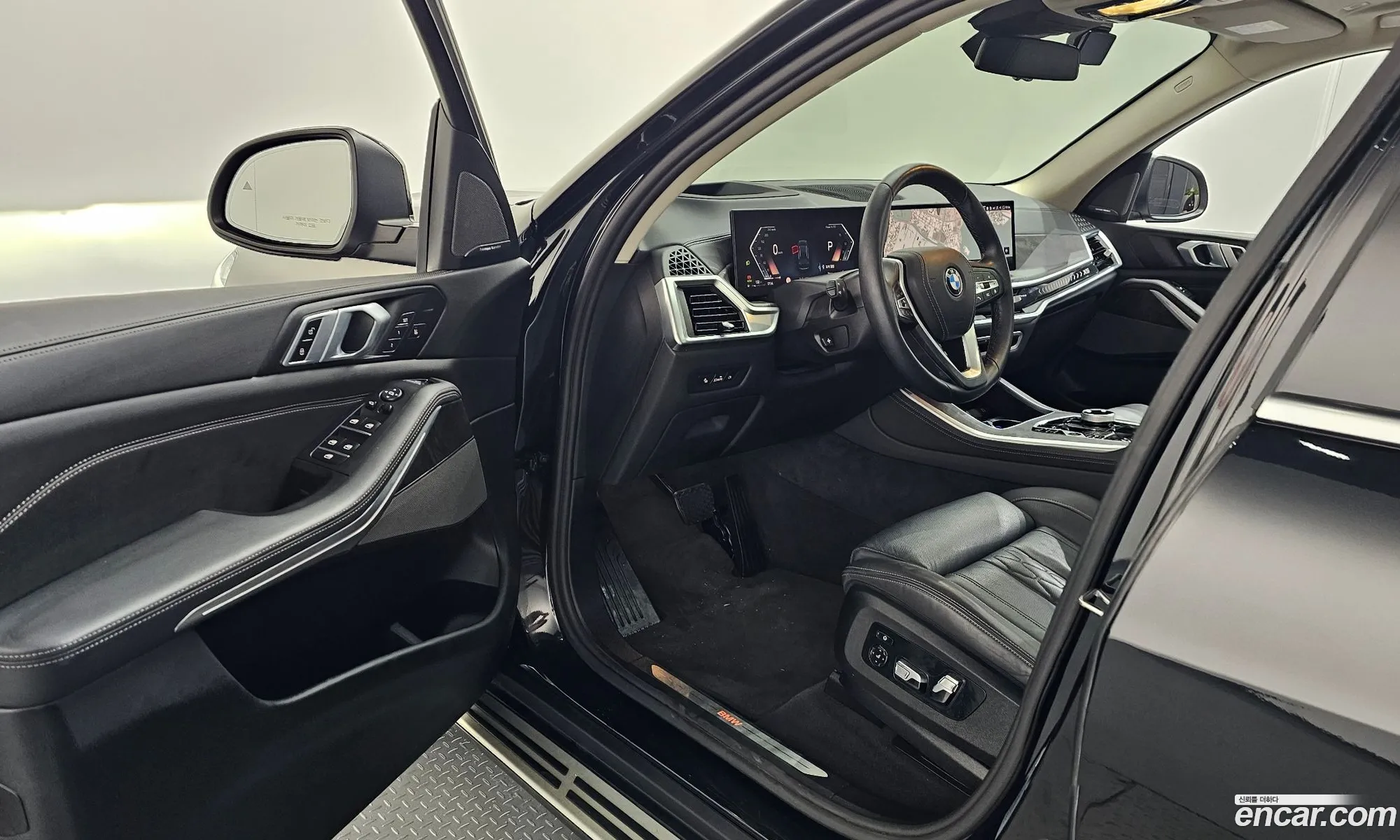 BMW X5 2023 — 32