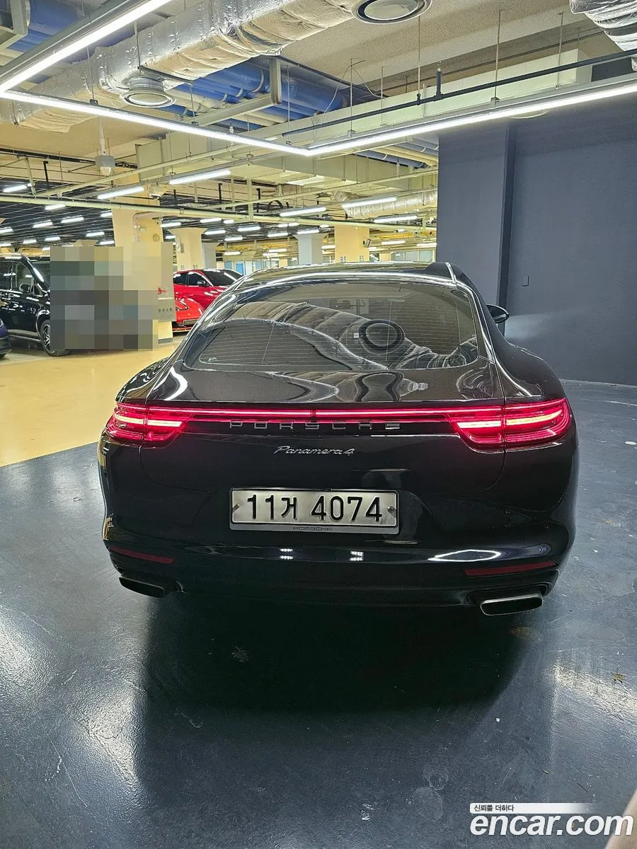 Porsche Panamera 2018 — 14