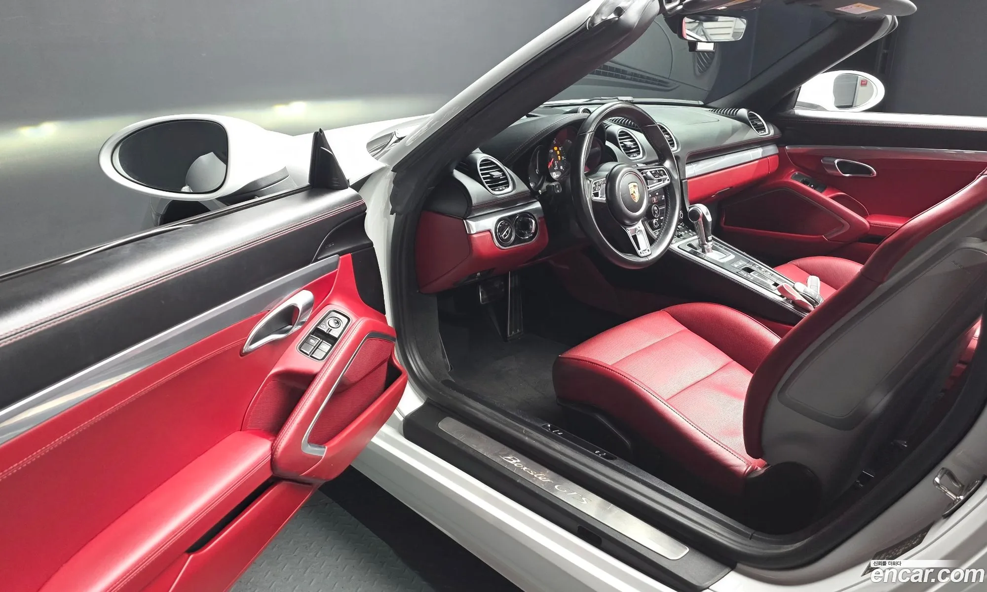 Porsche 718 Boxster 2019 WP0CB2980LS225152 — 23