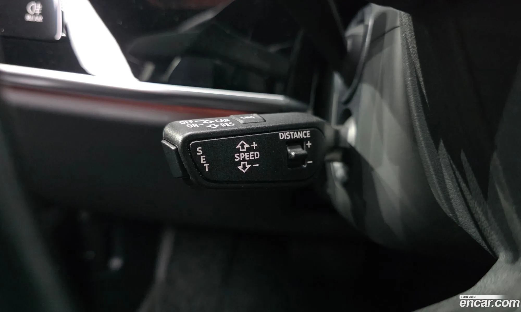 Audi A8 2021 WAUZZZF87MN013025 — 24