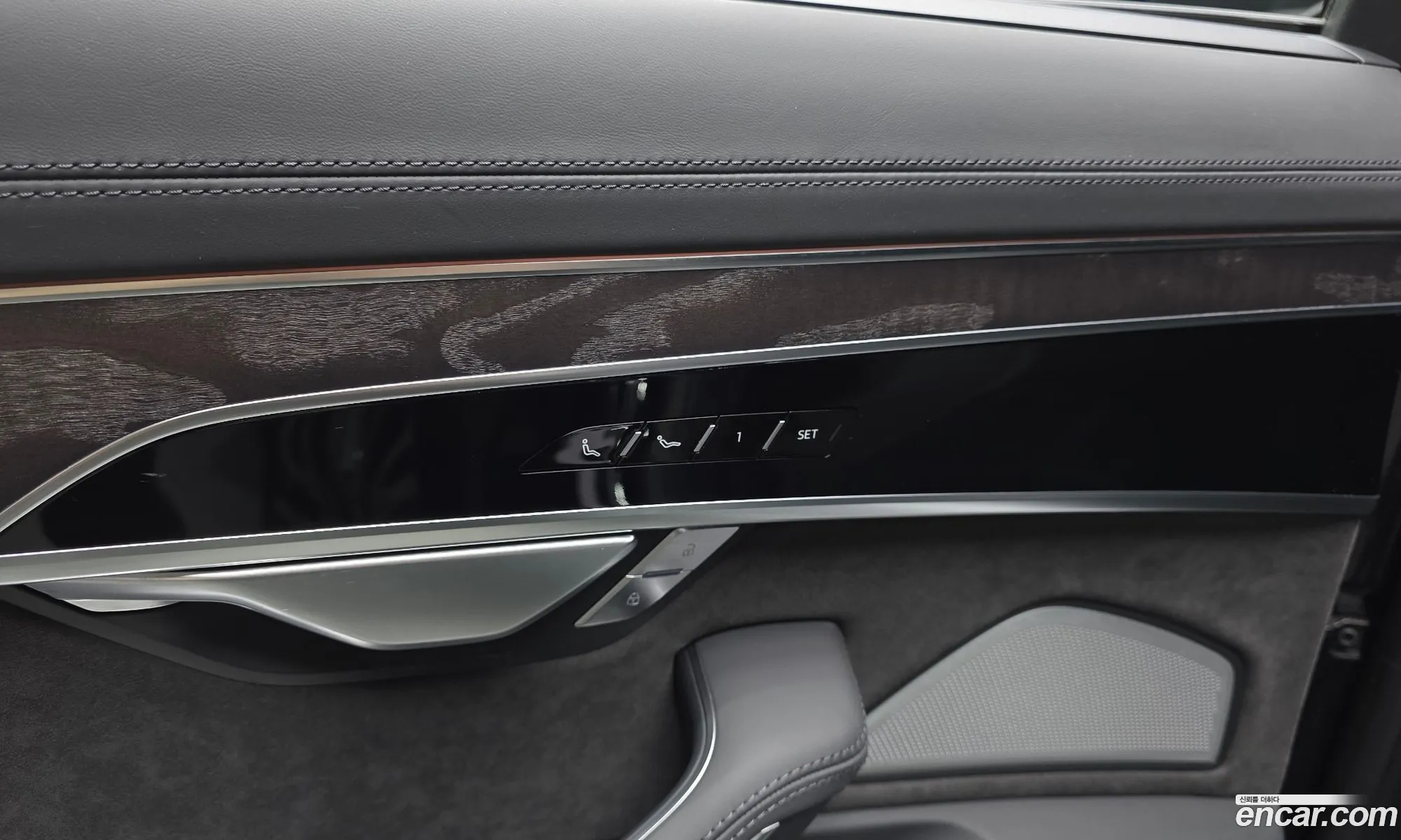 Audi A8 2021 WAUZZZF87MN013025 — 22