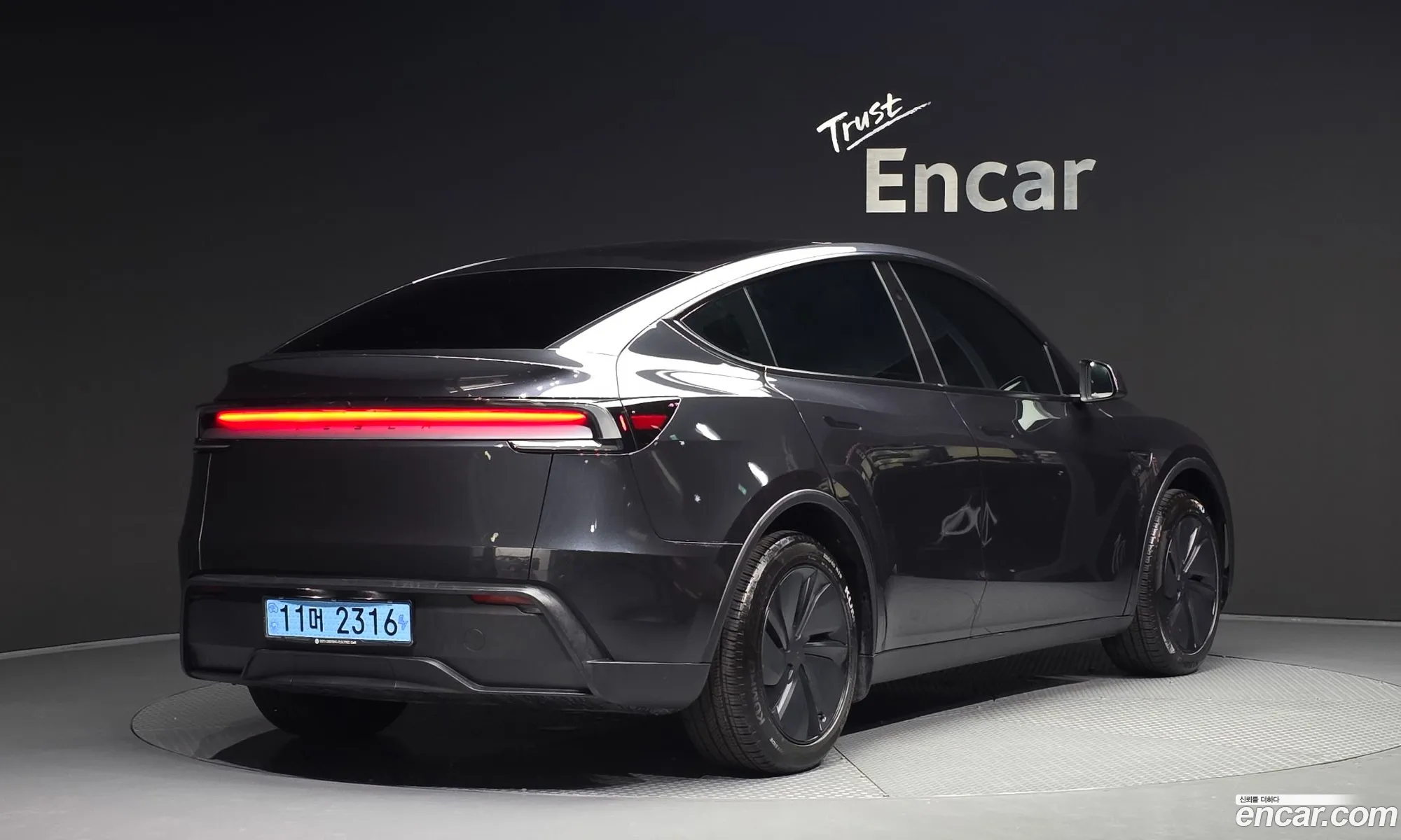 Tesla Model Y 2026 LRWYGCFJ8TC543158 — 8