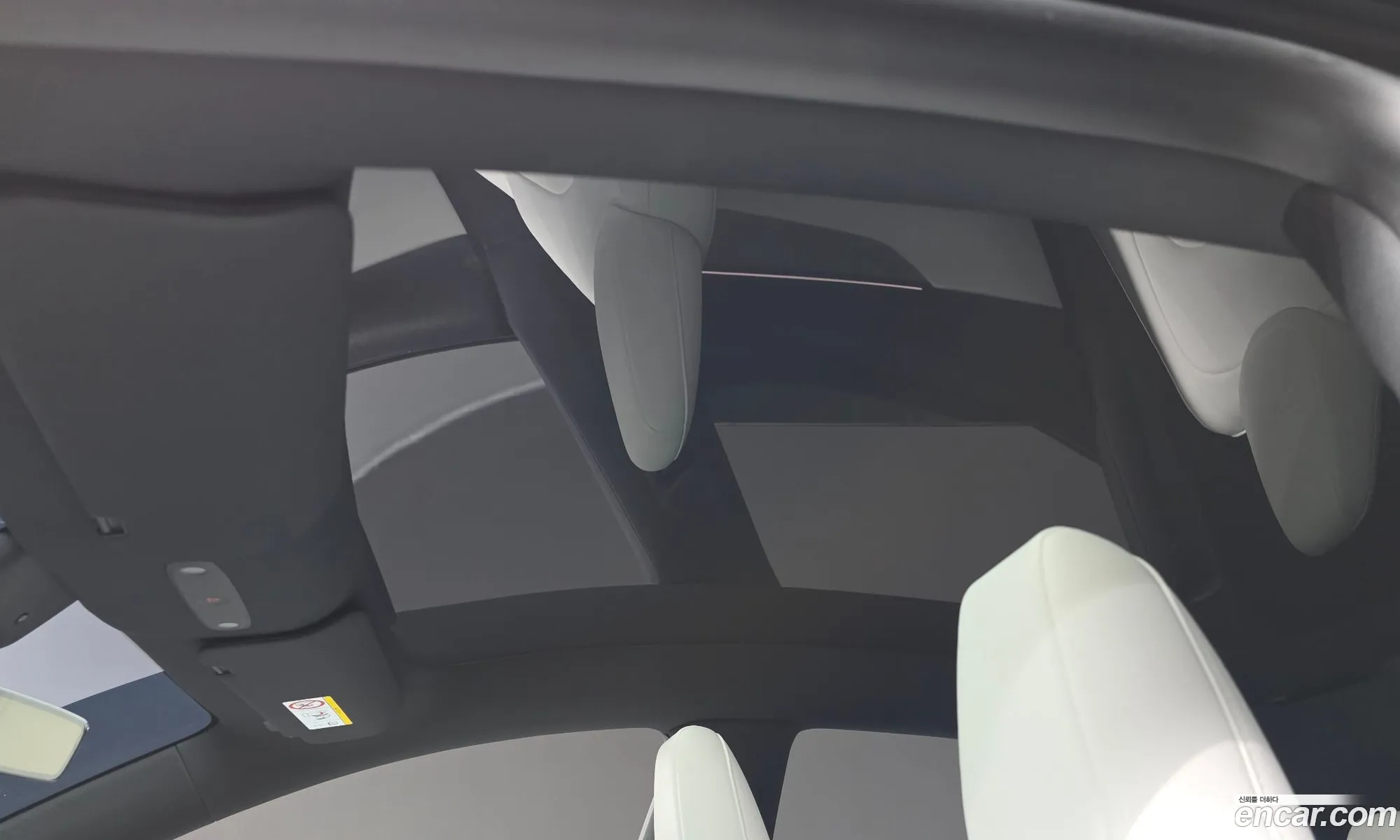 Tesla Model Y 2026 LRWYGCFJ8TC543158 — 3