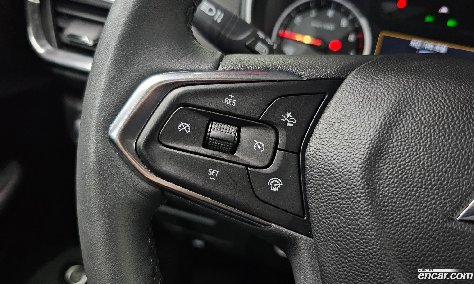 Chevrolet (GM Daewoo) Trailblazer 2023 — 3