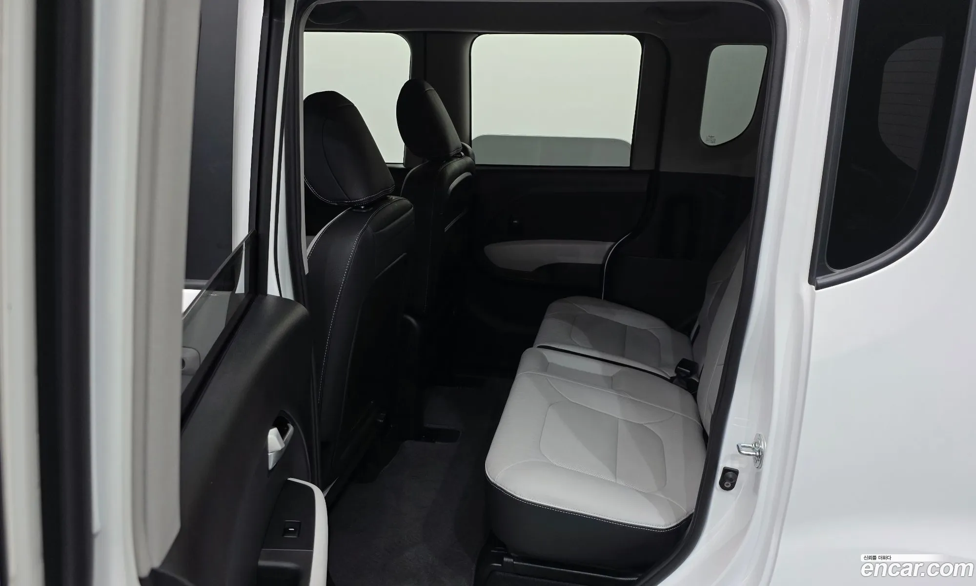 Kia Kia Ray EV 2023 — 4