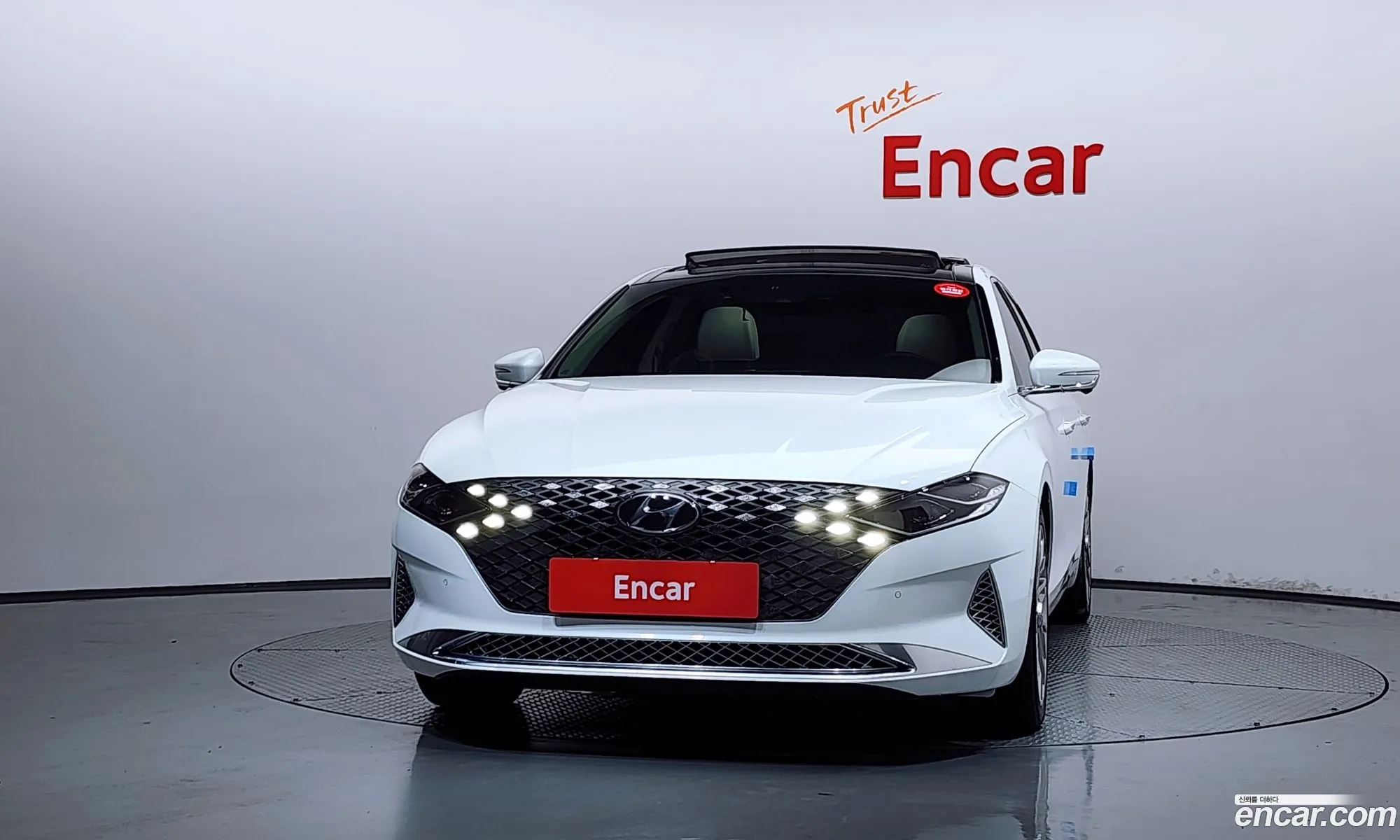 Hyundai Grandeur IG 2022 — 17