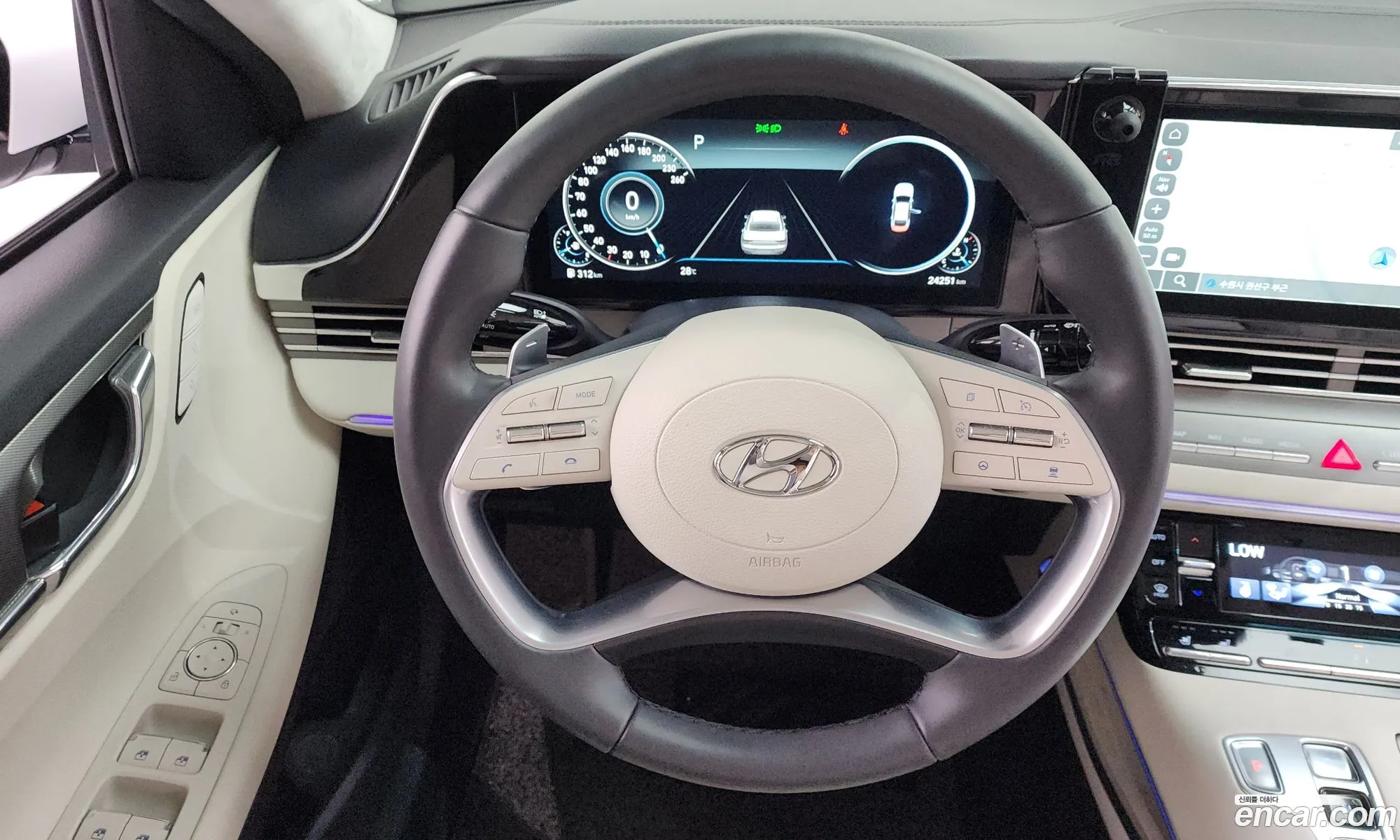 Hyundai Grandeur IG 2022 — 32