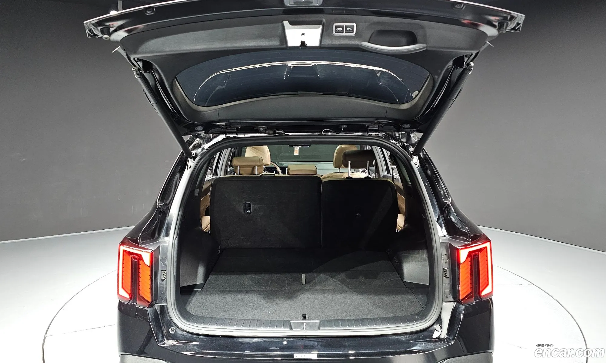 Kia Sorento 2023 — 19