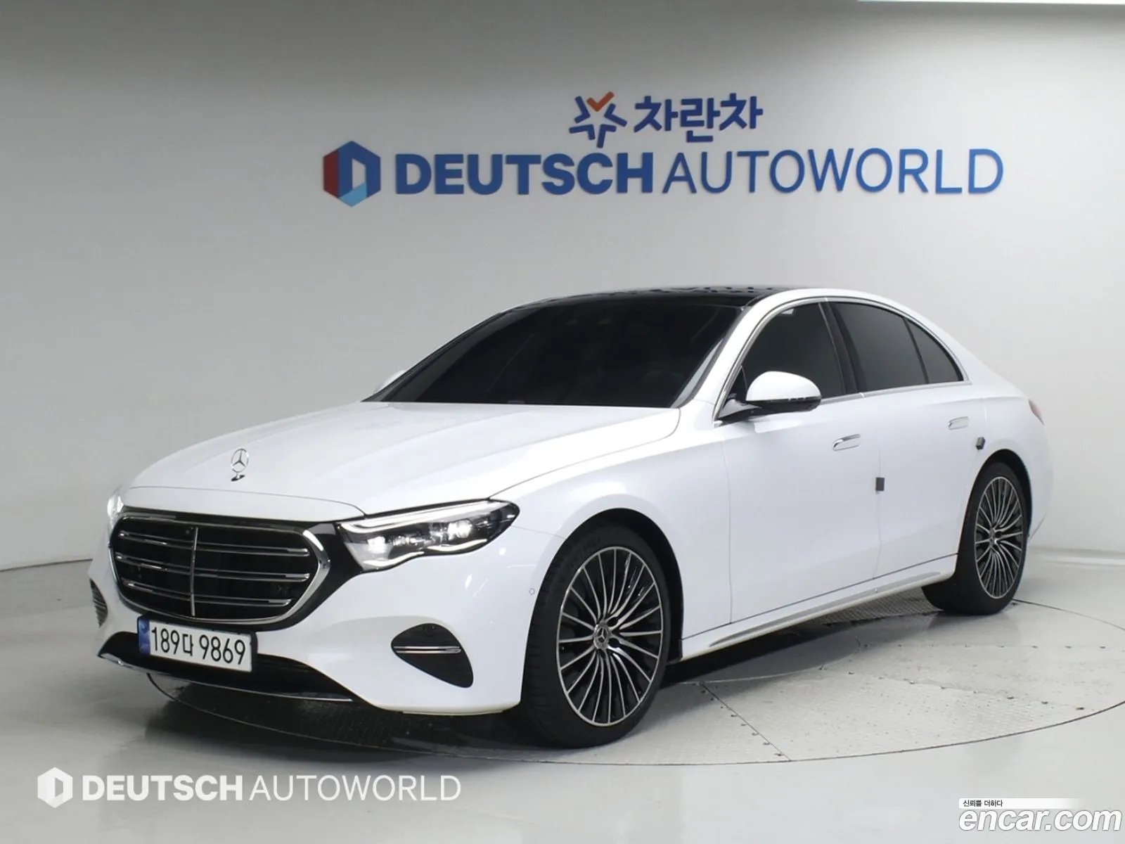 Mercedes-Benz E-Class W214 2024 — 19