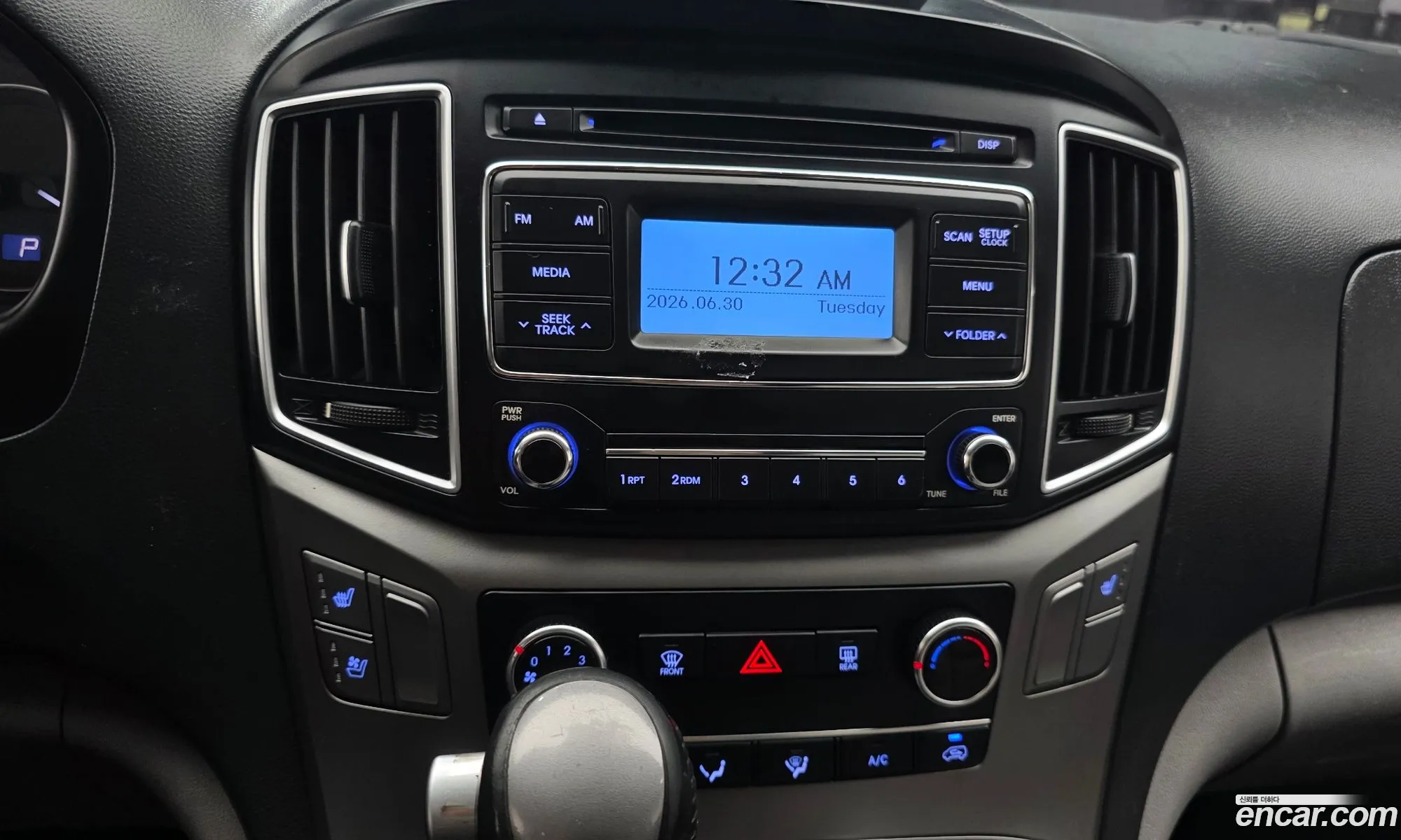 Hyundai Grand Starex 2019 — 31