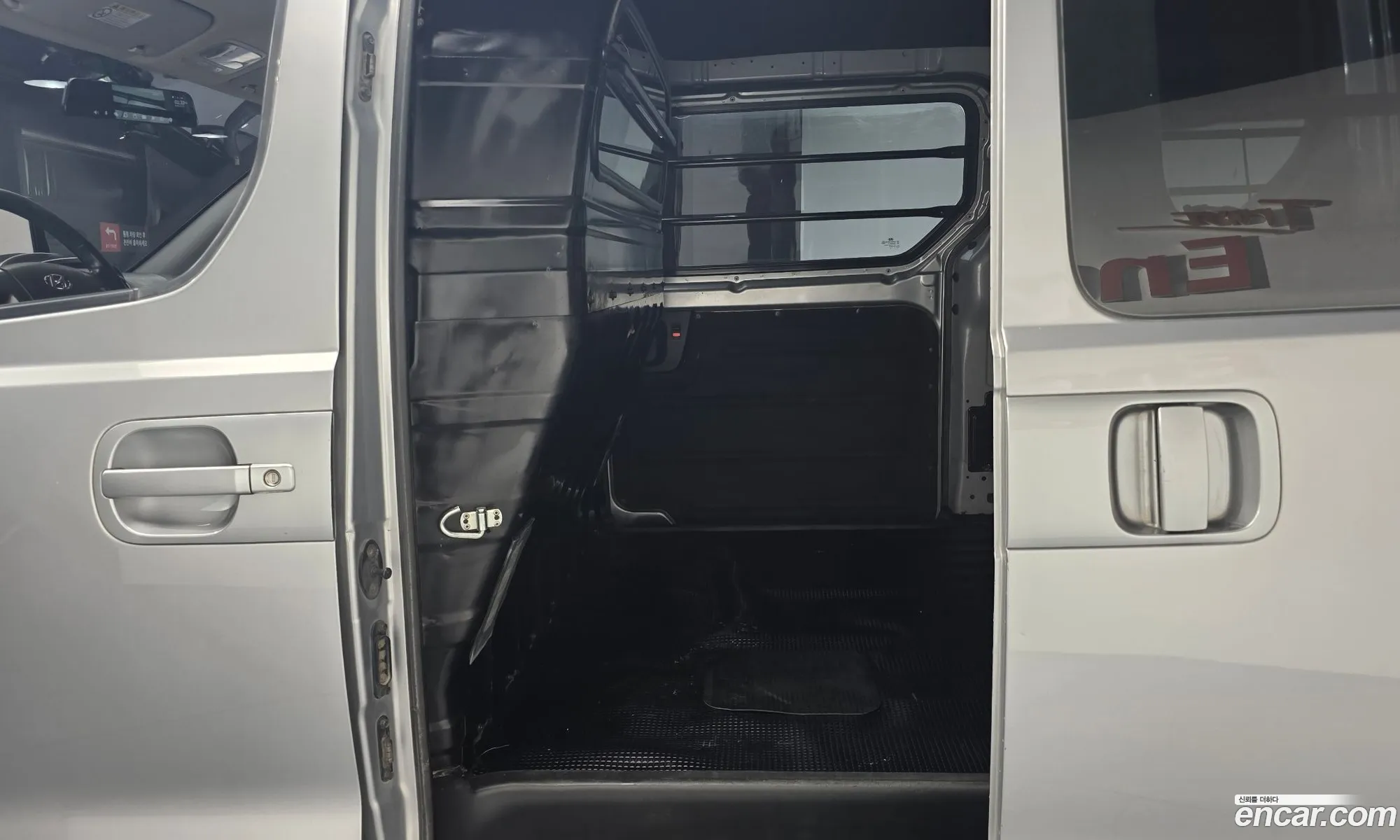 Hyundai Grand Starex 2019 — 9
