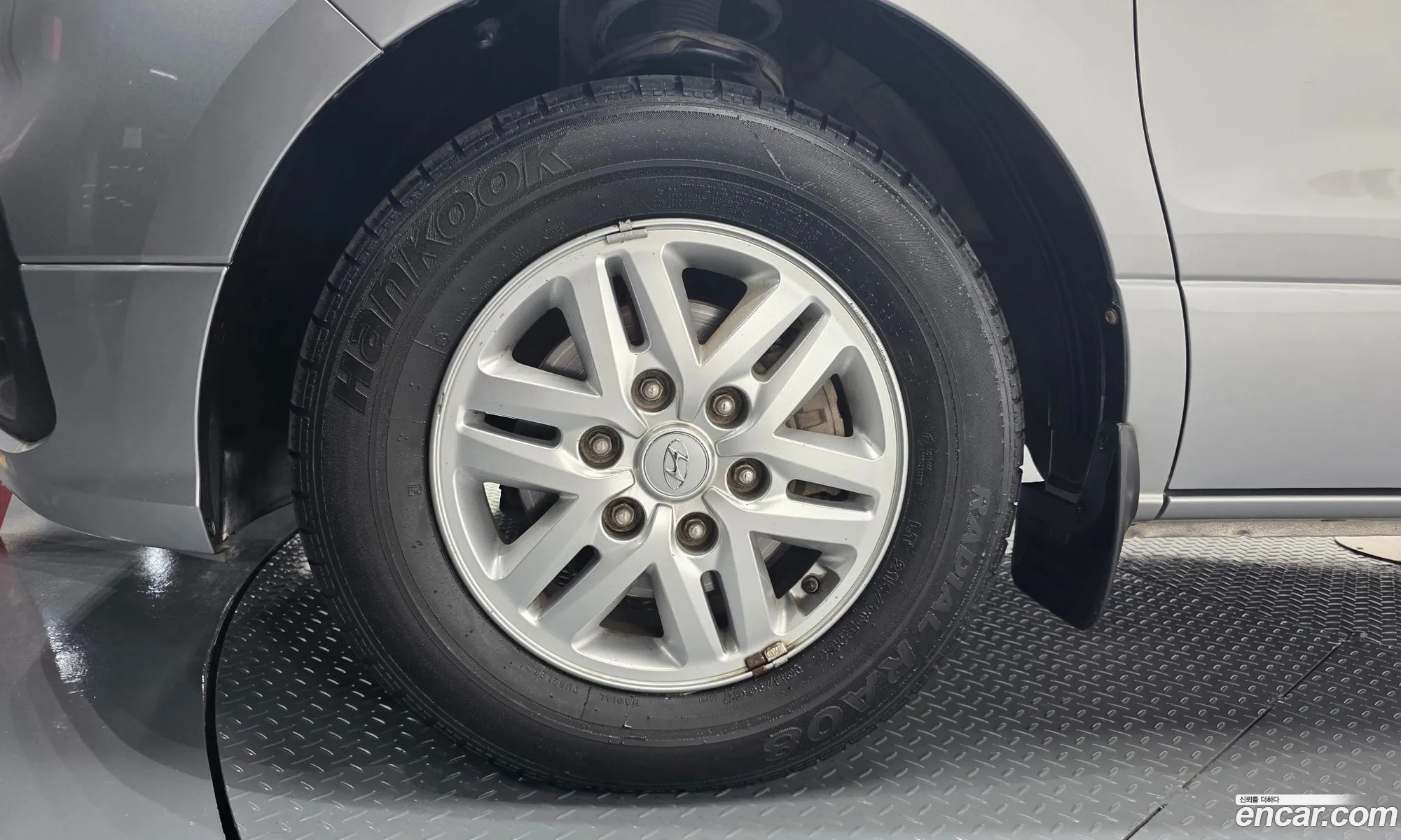 Hyundai Grand Starex 2019 — 18