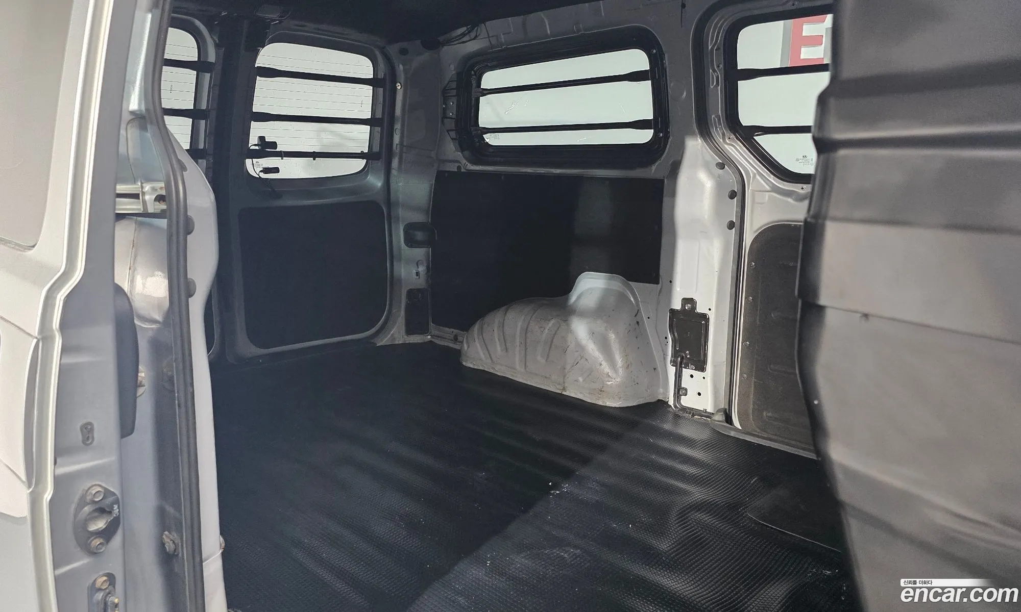Hyundai Grand Starex 2019 — 22