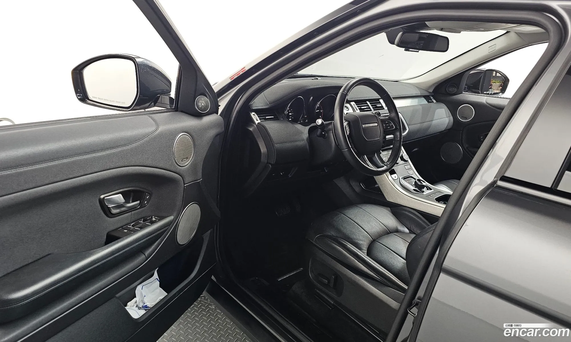Land Rover Range Rover Evoque 2019 SALVA2BN0KH344819 — 3