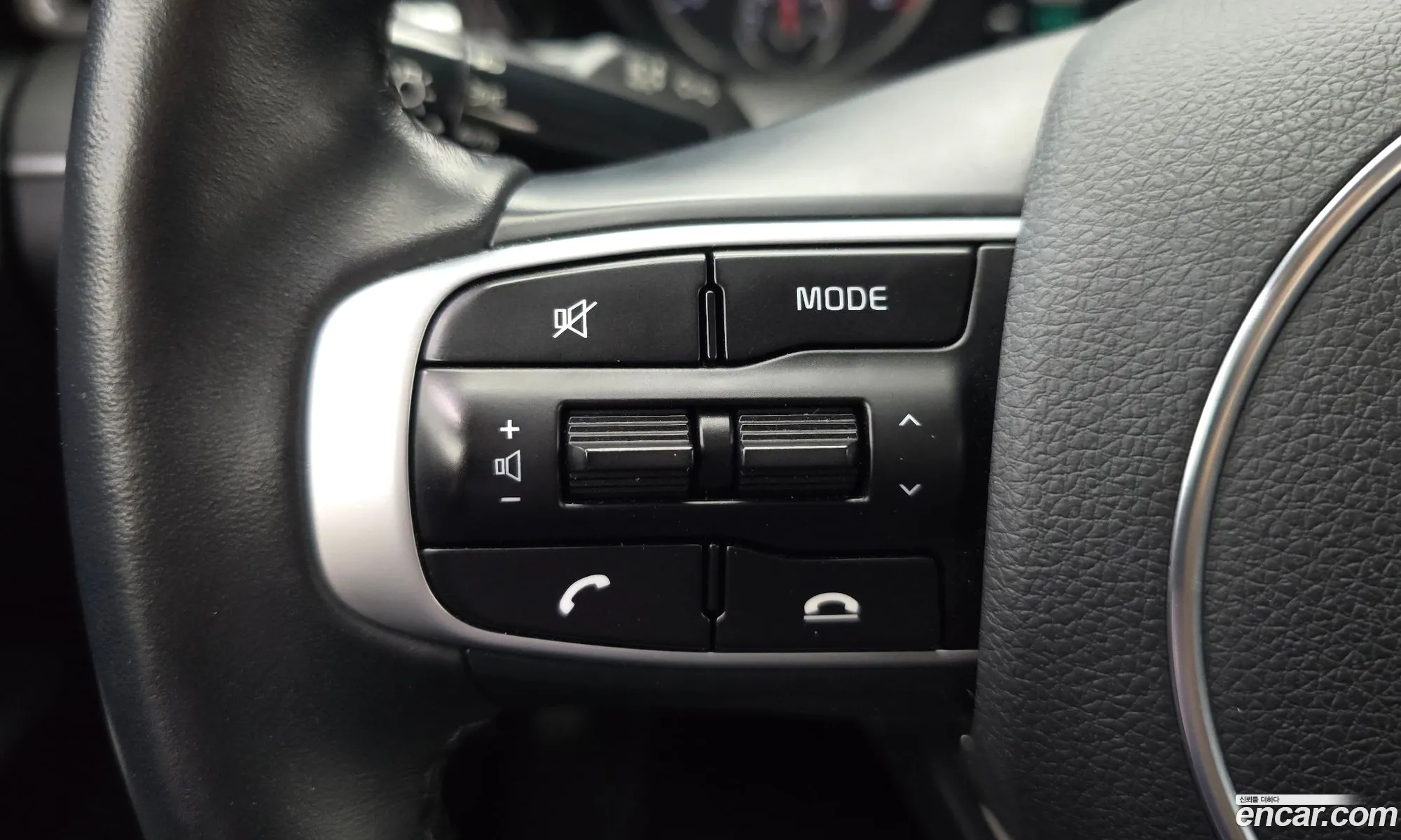 Kia K5 2022 — 20