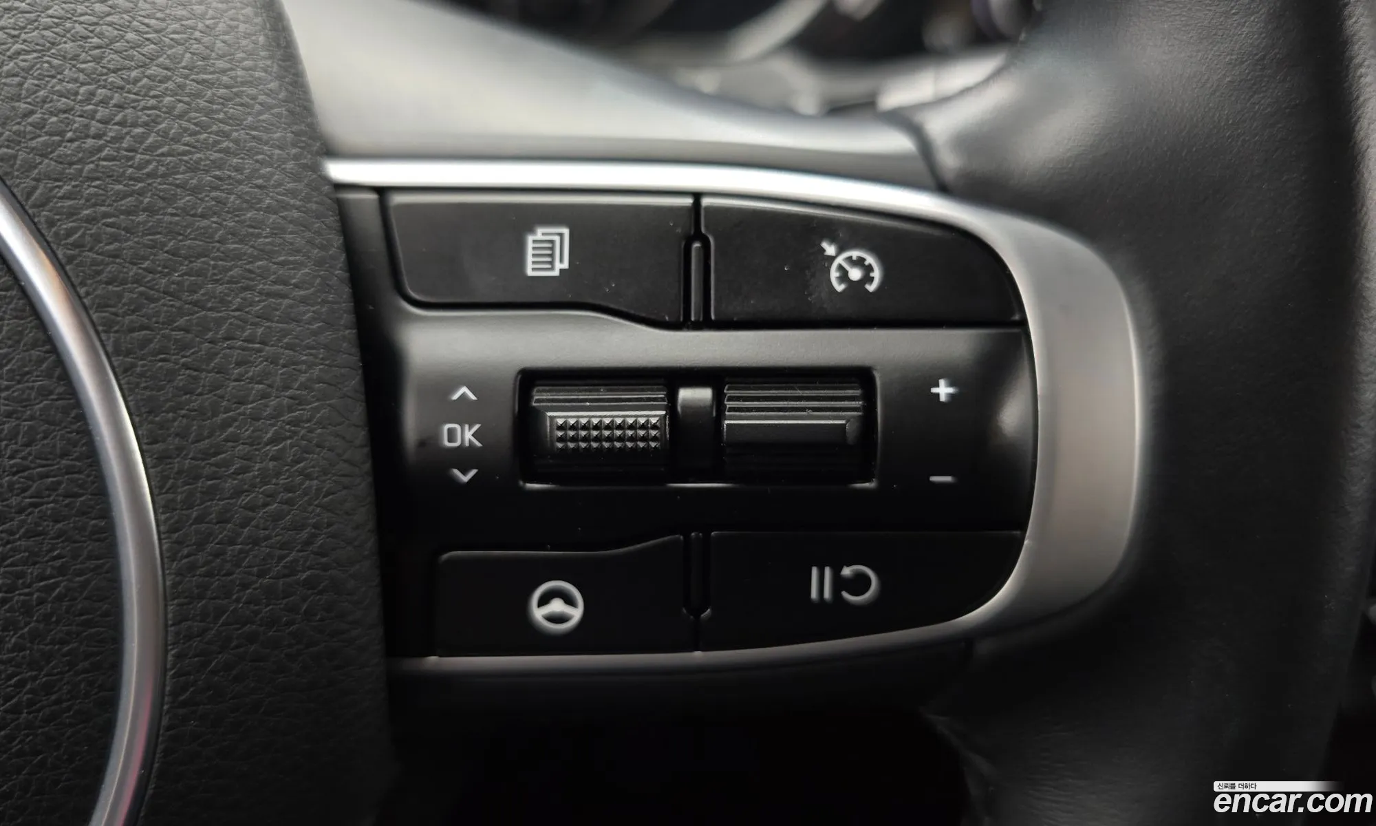 Kia K5 2022 — 14