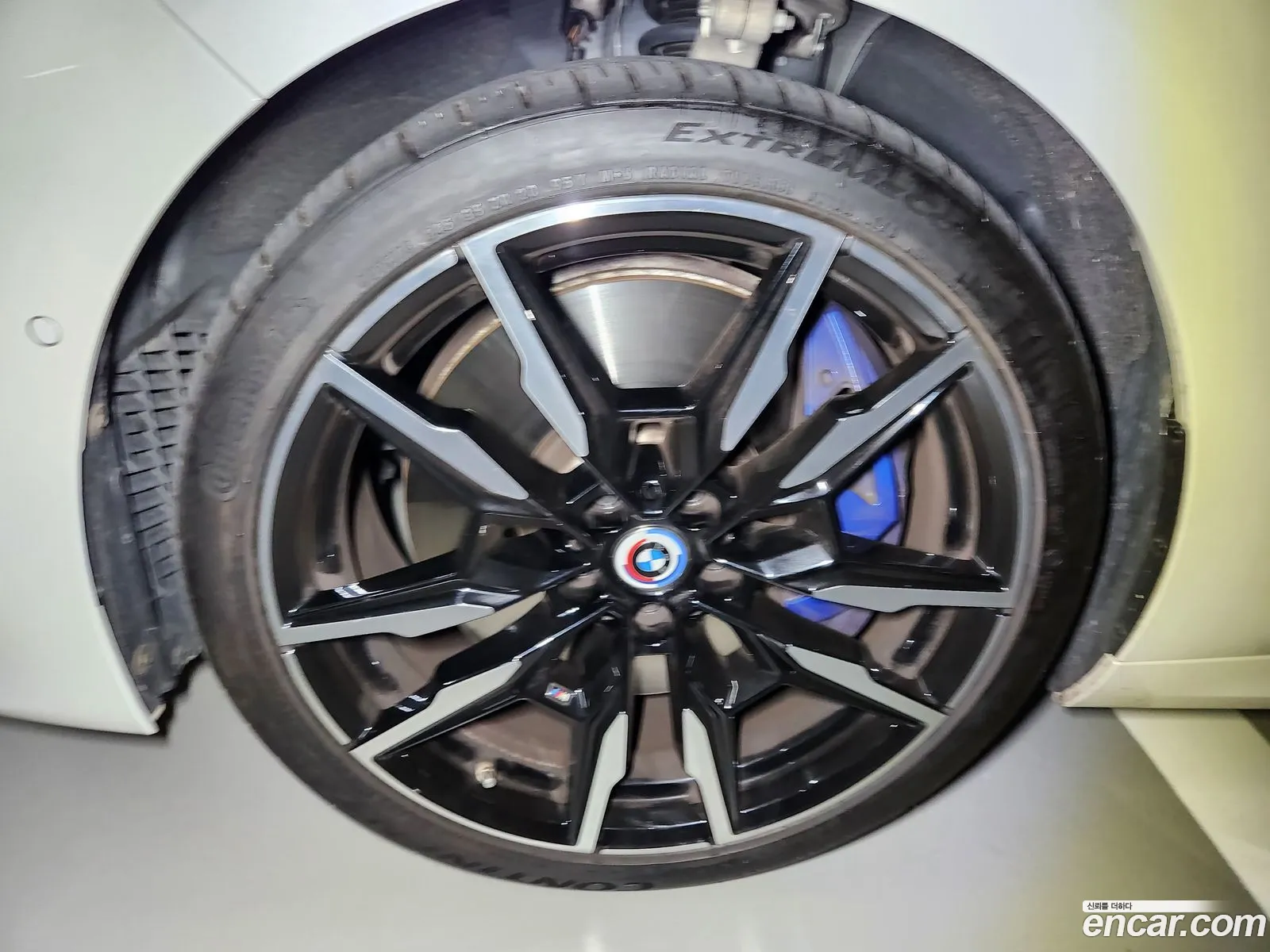 BMW 8 Series 2022 — 10