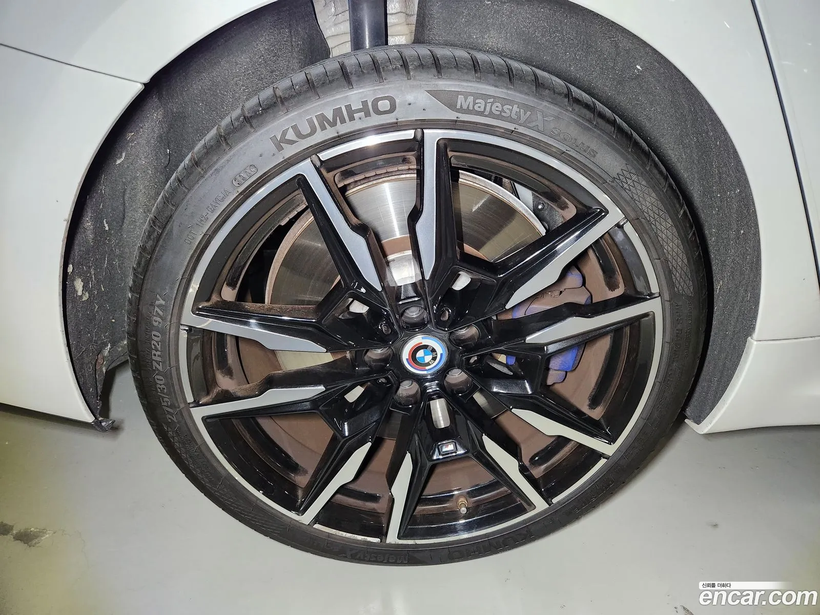 BMW 8 Series 2022 — 11