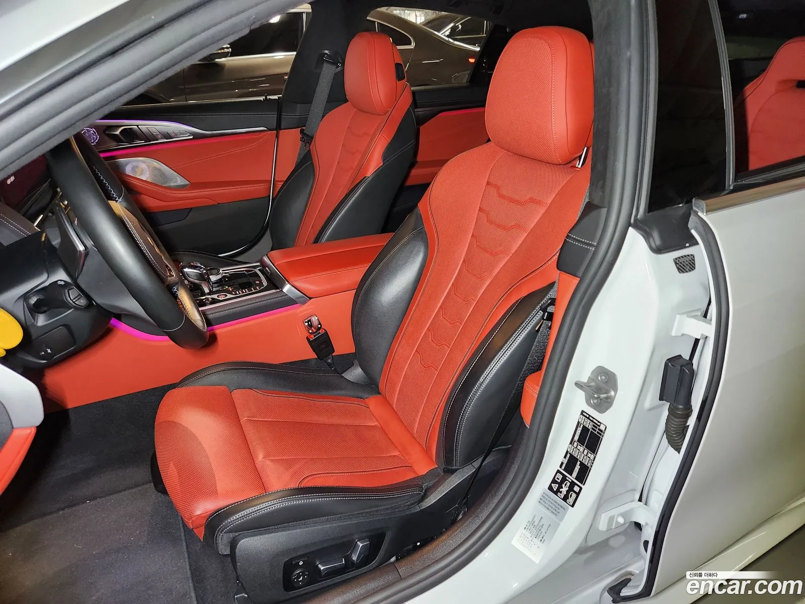 BMW 8 Series 2022 — 7