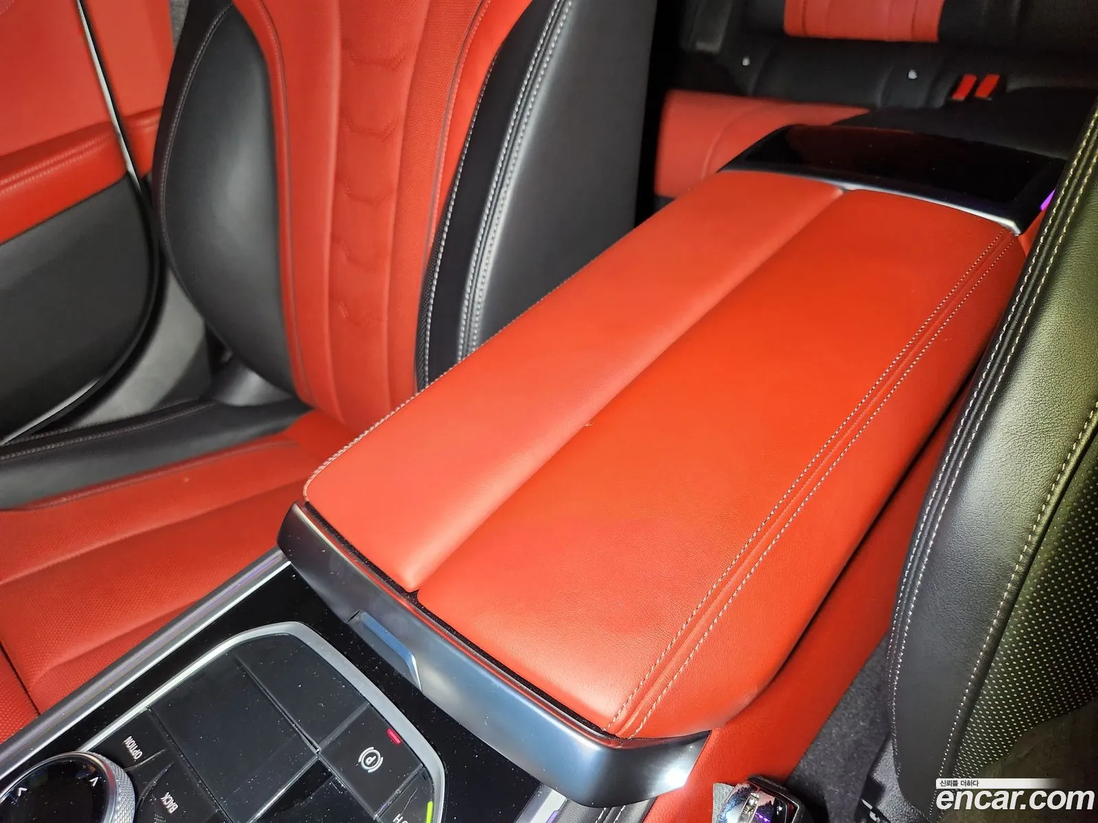 BMW 8 Series 2022 — 12