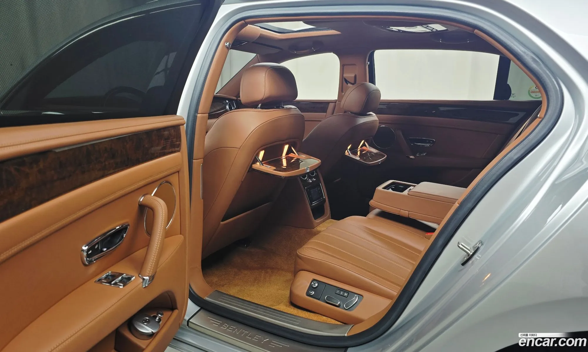 Bentley Flying Spur 2014 SCBET53W1FC042956 — 16
