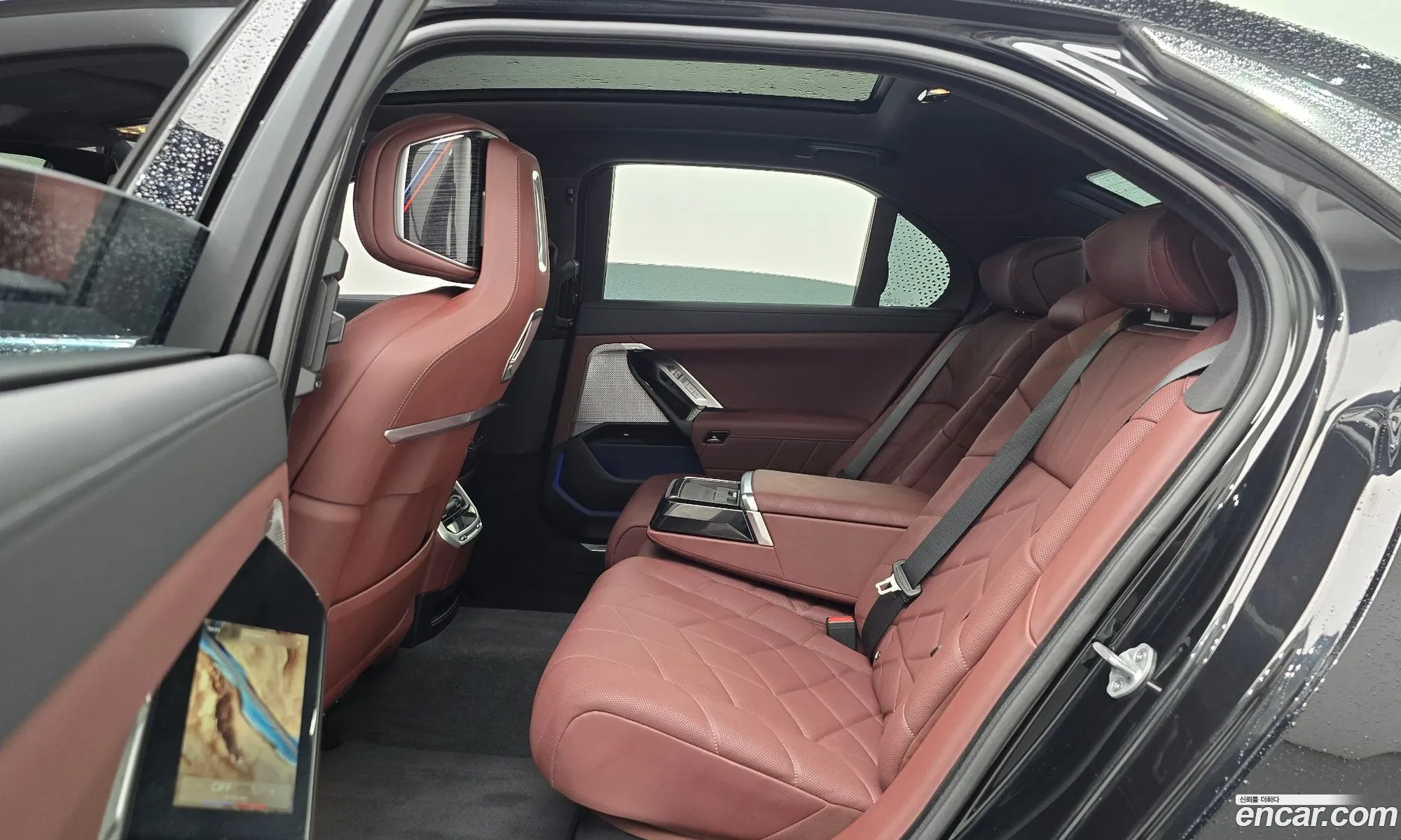 BMW i7 2025 — 8