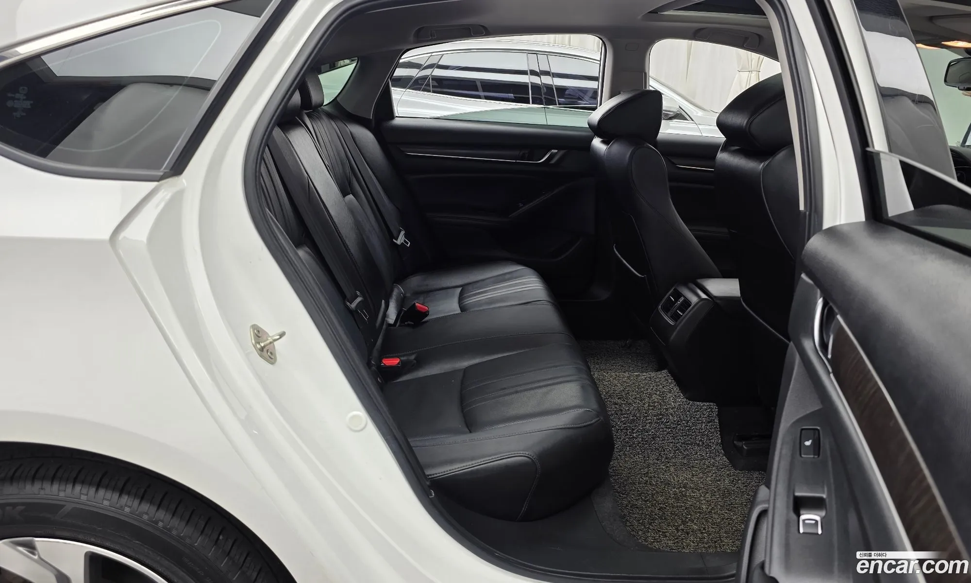 Honda Accord 10th Gen 2019 — 18