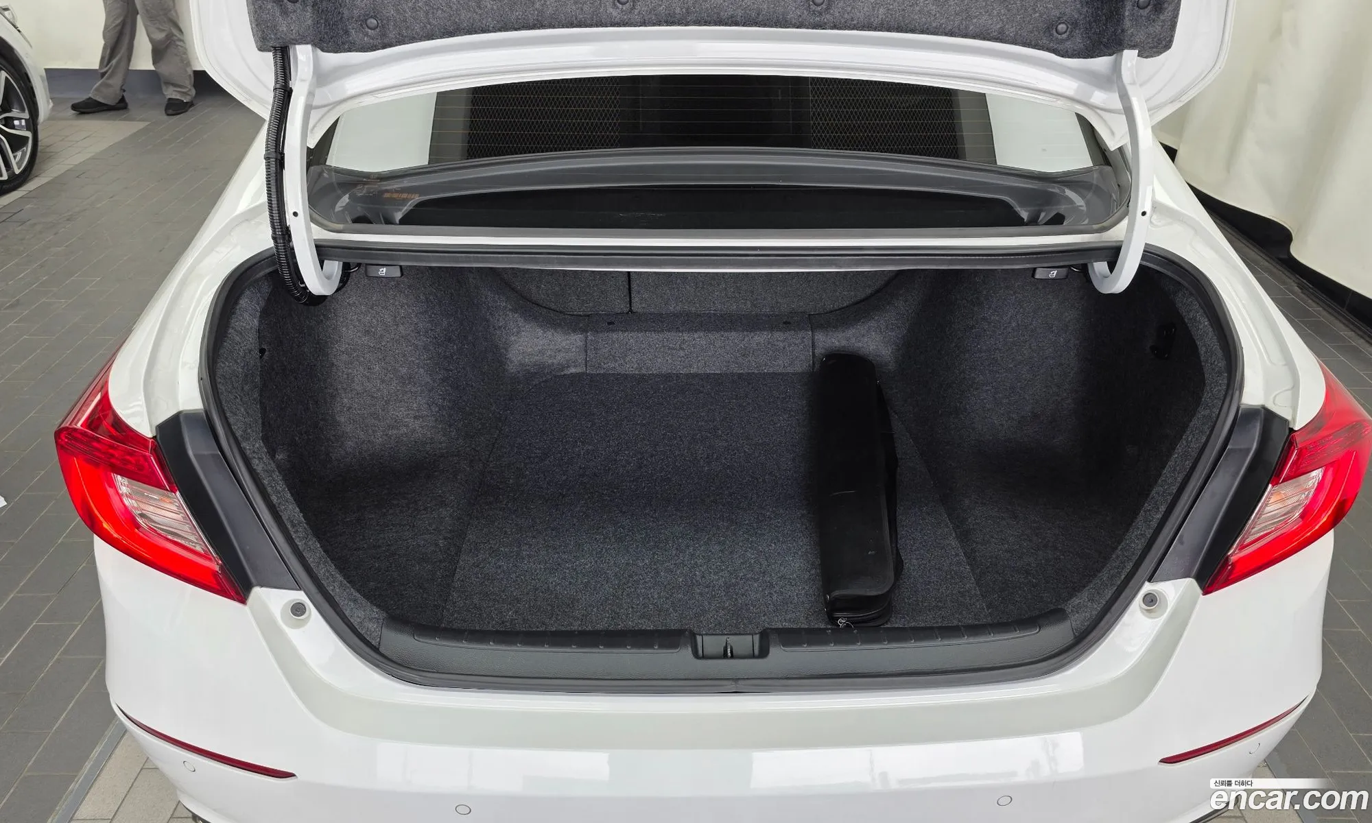 Honda Accord 10th Gen 2019 — 6