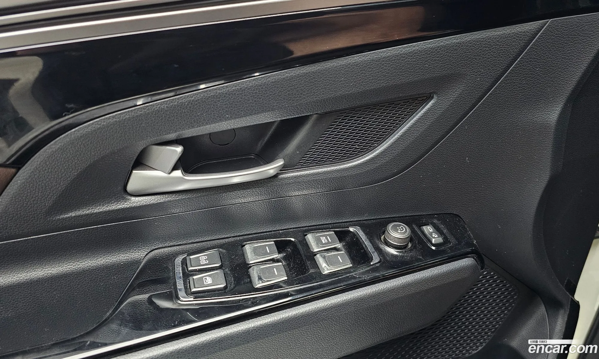 KG Mobility (SsangYong) Beautiful Korando 2019 — 21