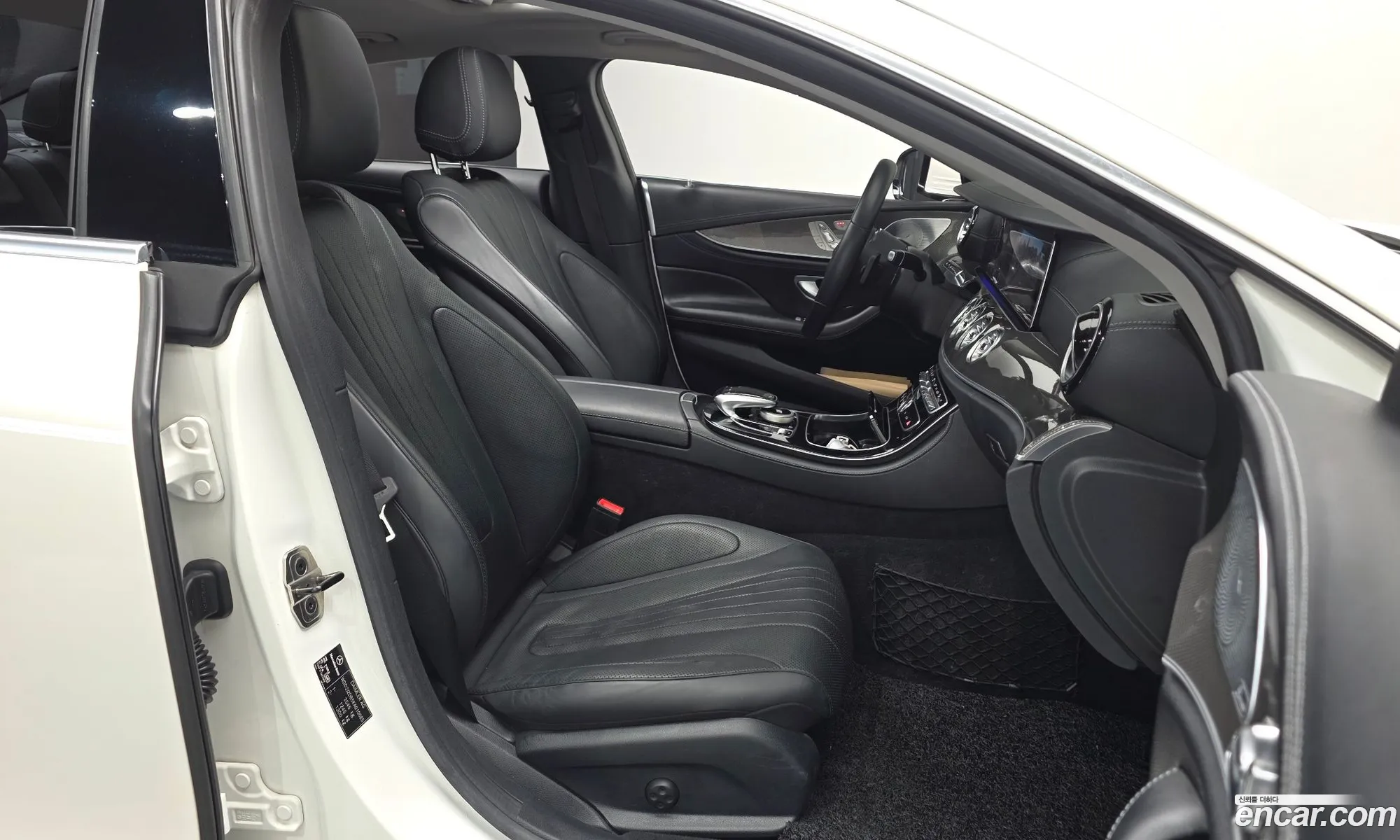 Mercedes-Benz CLS-Class C257 2018 WDD2J2DB5KA010085 — 2