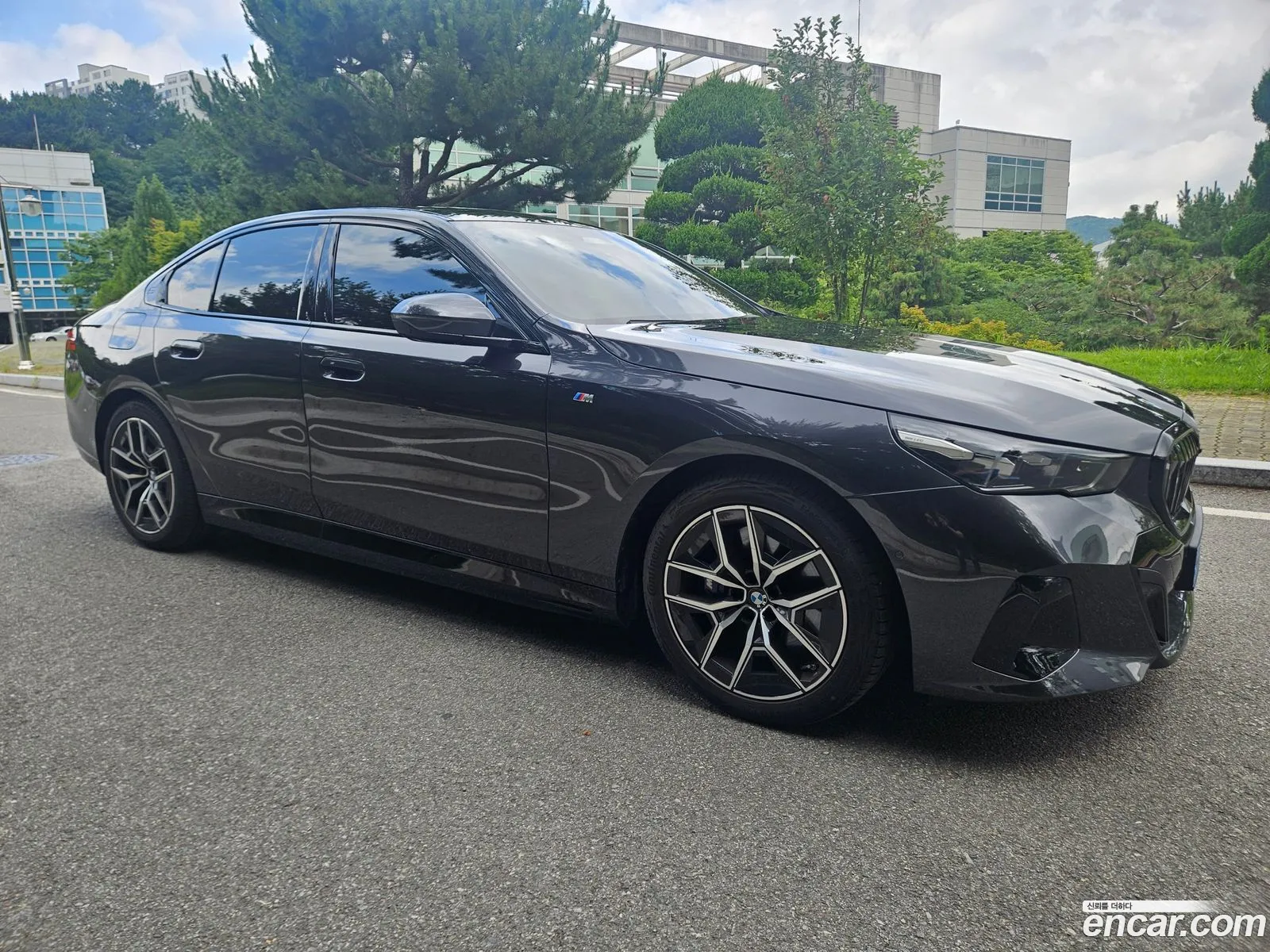 BMW i5 2025 — 2