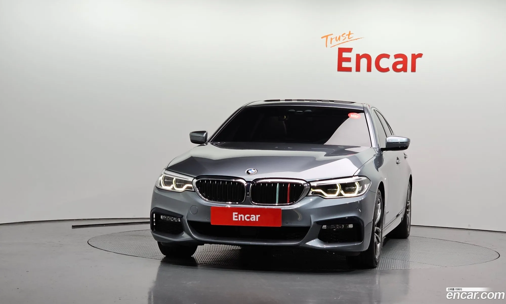 BMW 5 Series 2018 WBAJD9104JWC81780 — 3