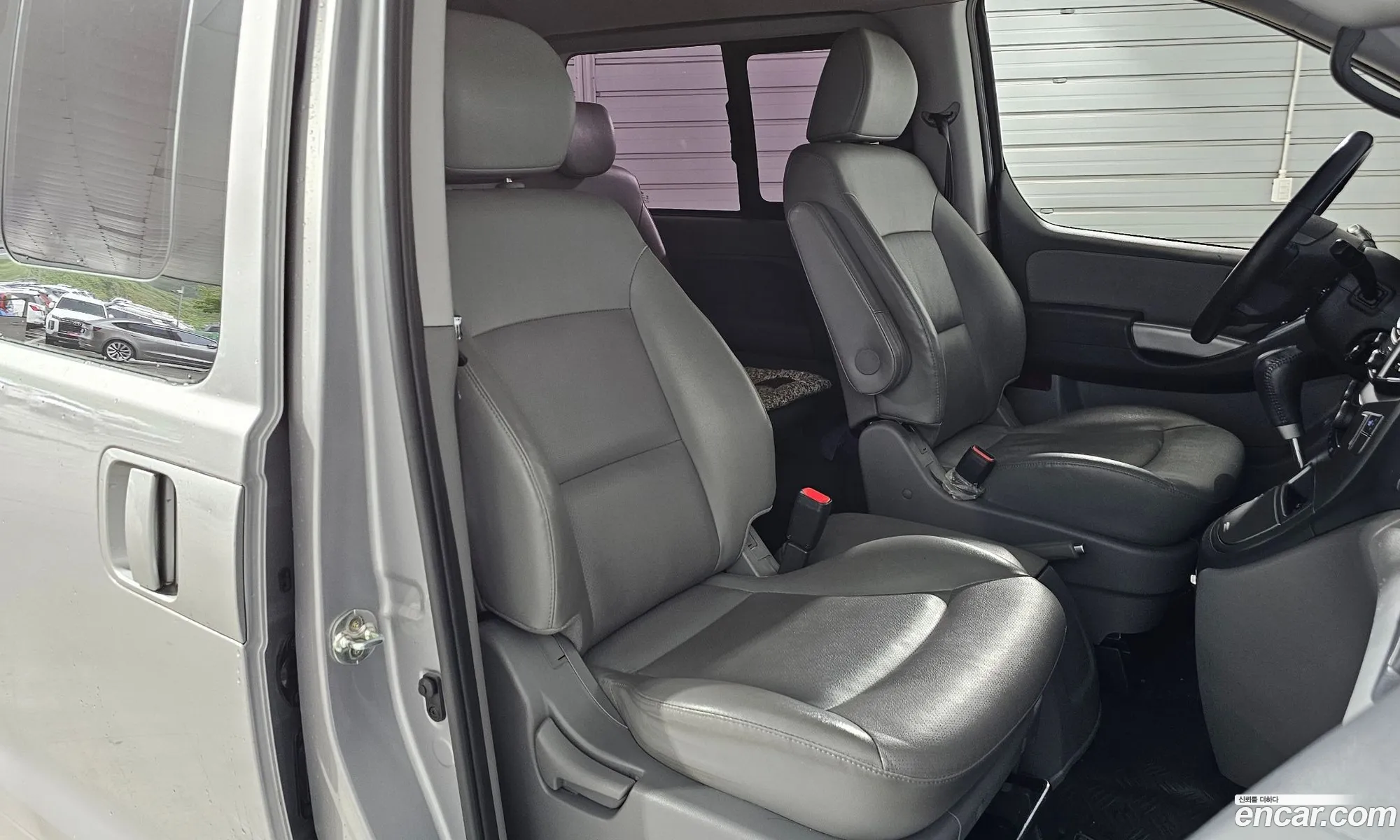 Hyundai Grand Starex 2021 — 20