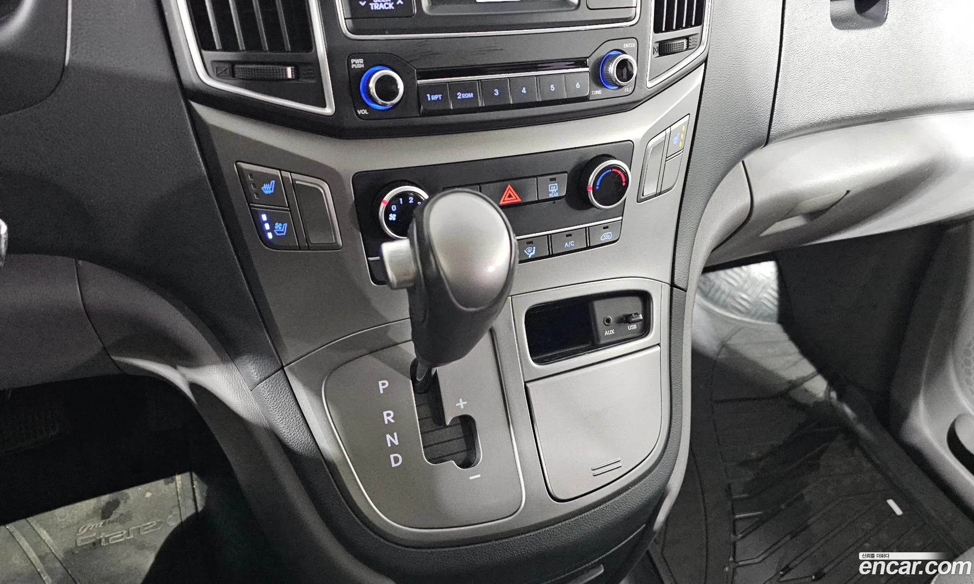 Hyundai Grand Starex 2021 — 11
