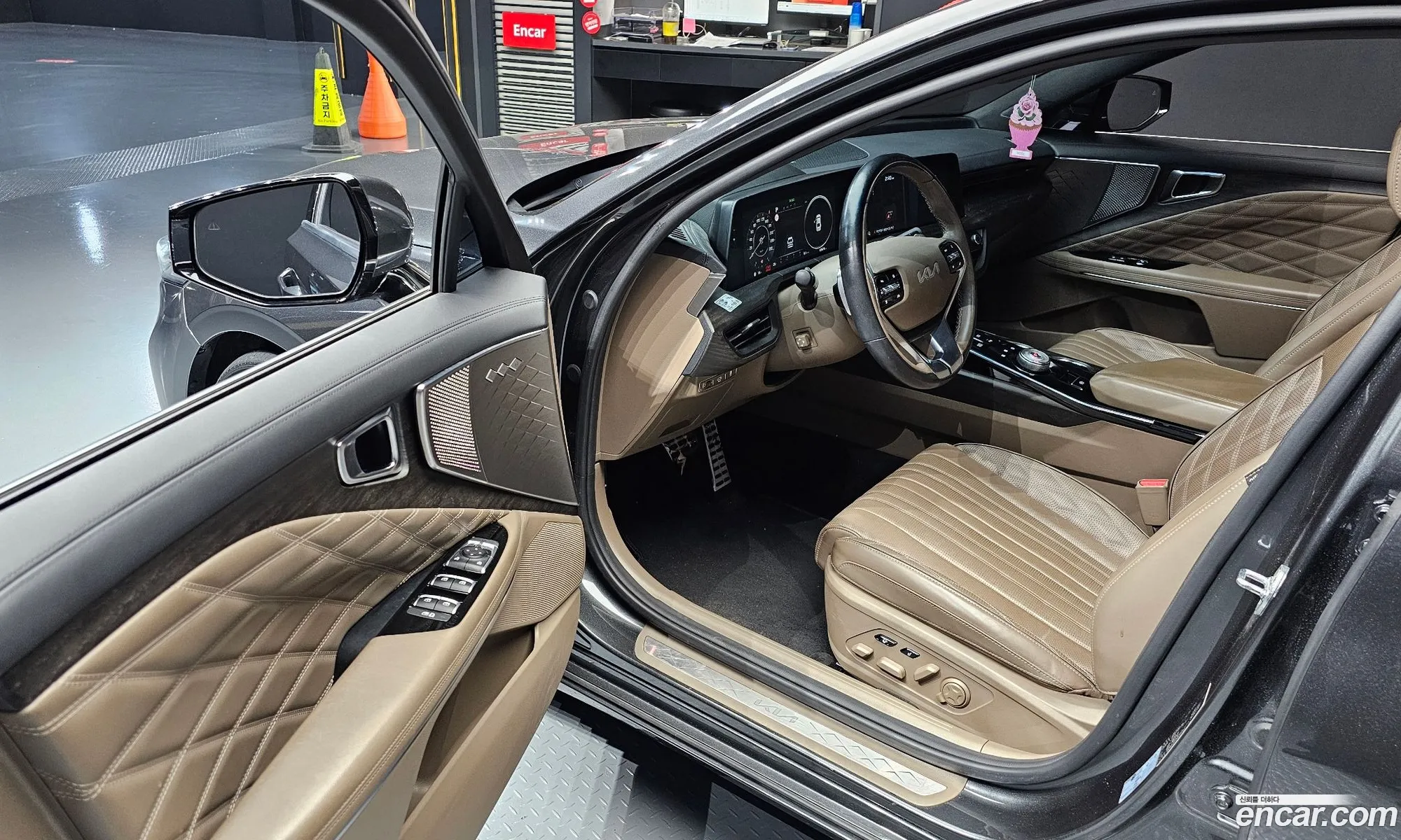 Kia K8 2021 — 19