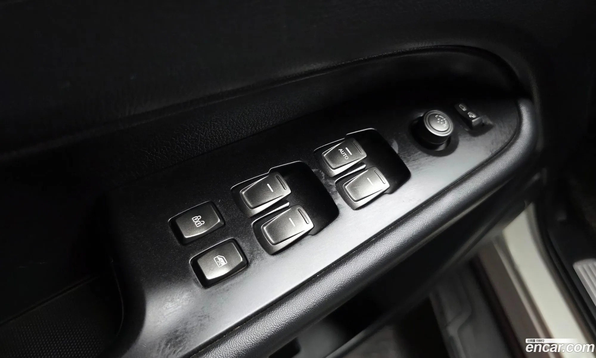 KG Mobility (SsangYong) Rexton Sports 2019 — 10