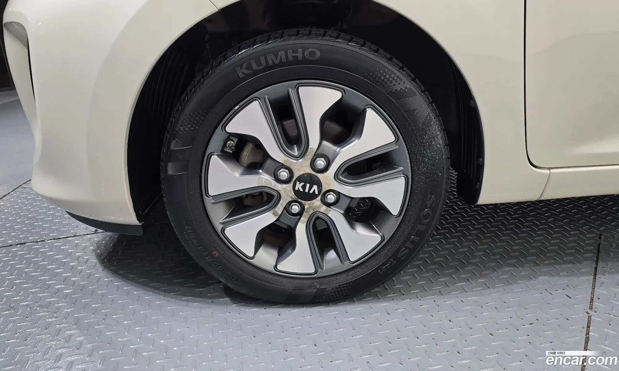 Kia Morning 2016 — 11