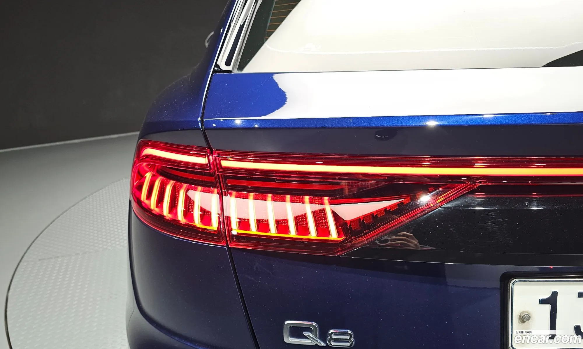 Audi Q8 2020 WAUZZZF17LD018880 — 6
