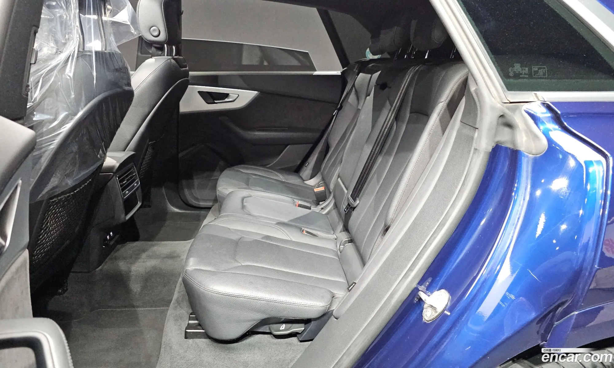 Audi Q8 2020 WAUZZZF17LD018880 — 2