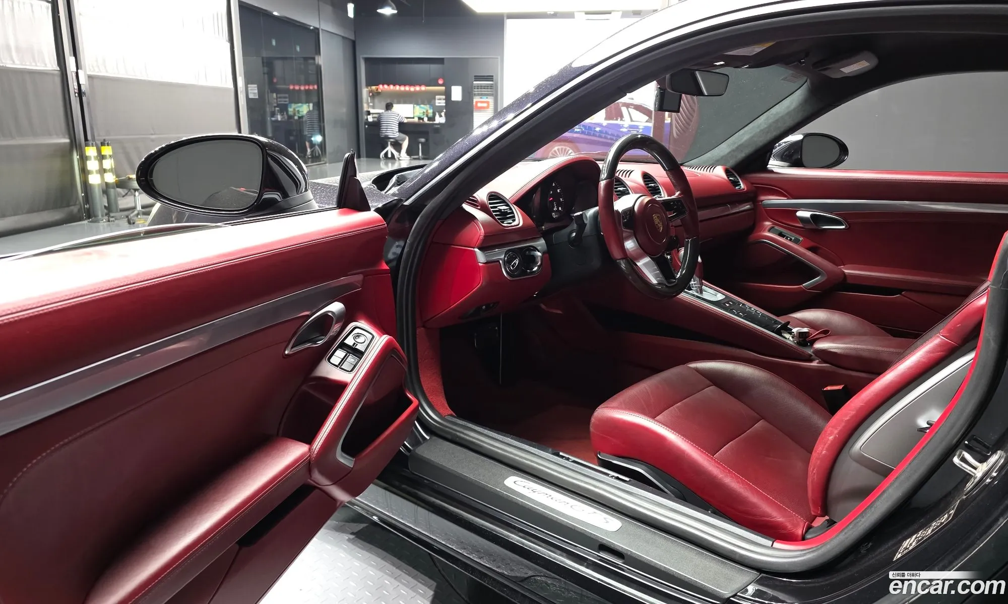Porsche 718 Cayman 2019 WP0AB2981KS278156 — 18