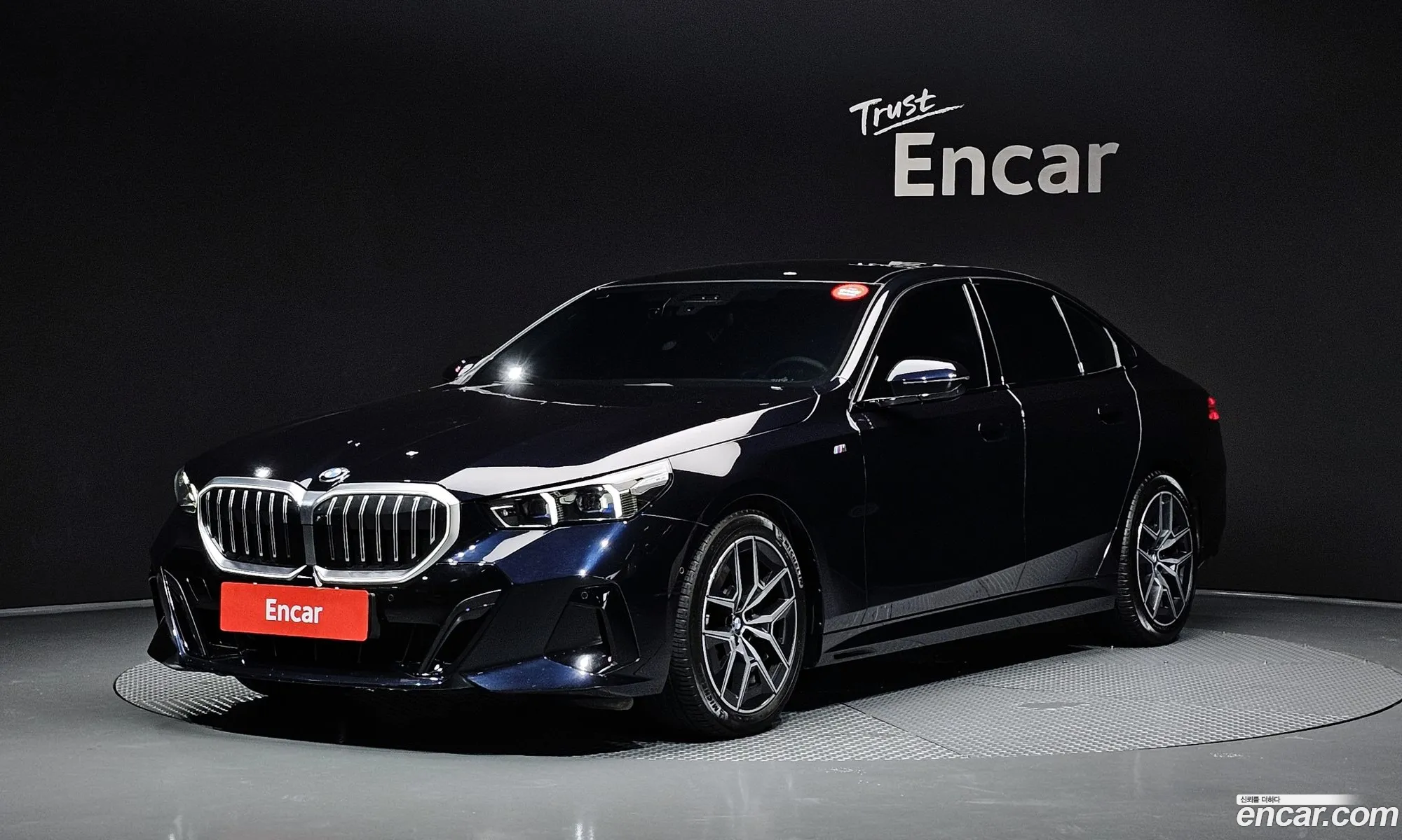 BMW 5 Series 2024 — 35