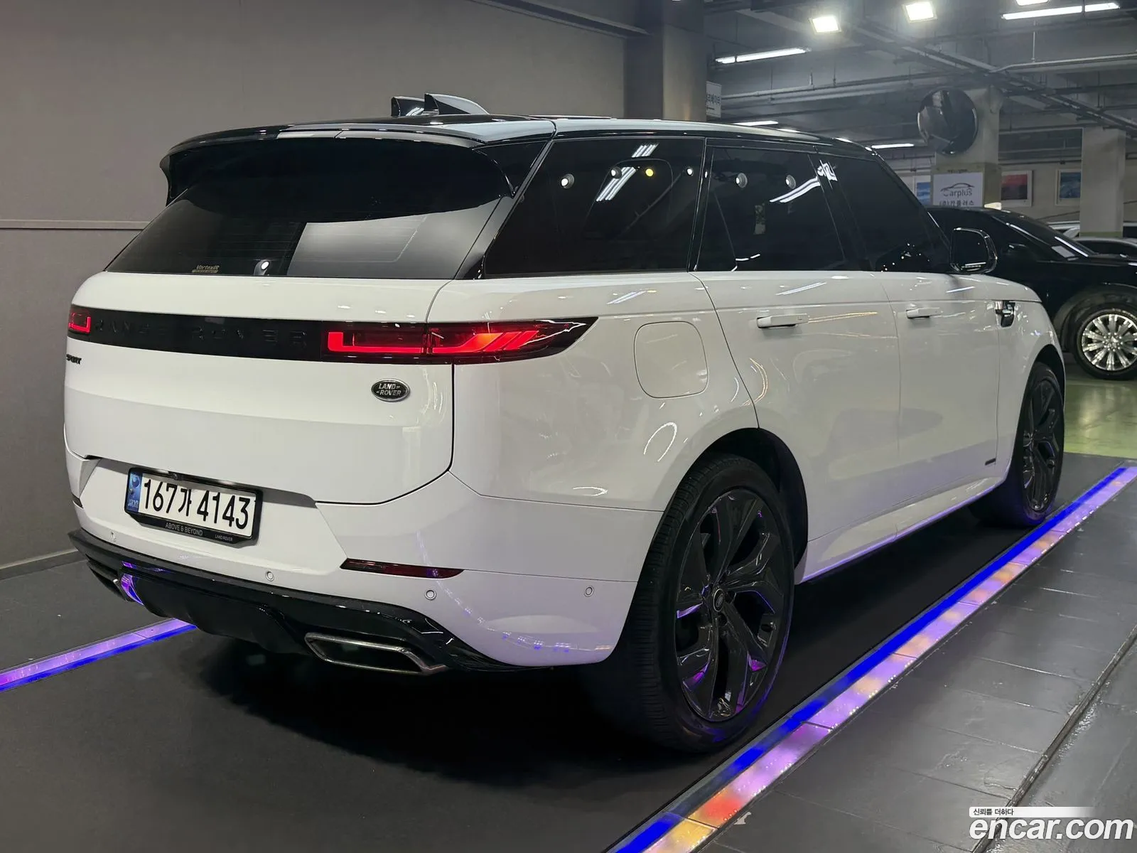 Land Rover Range Rover Sport 2023 — 12