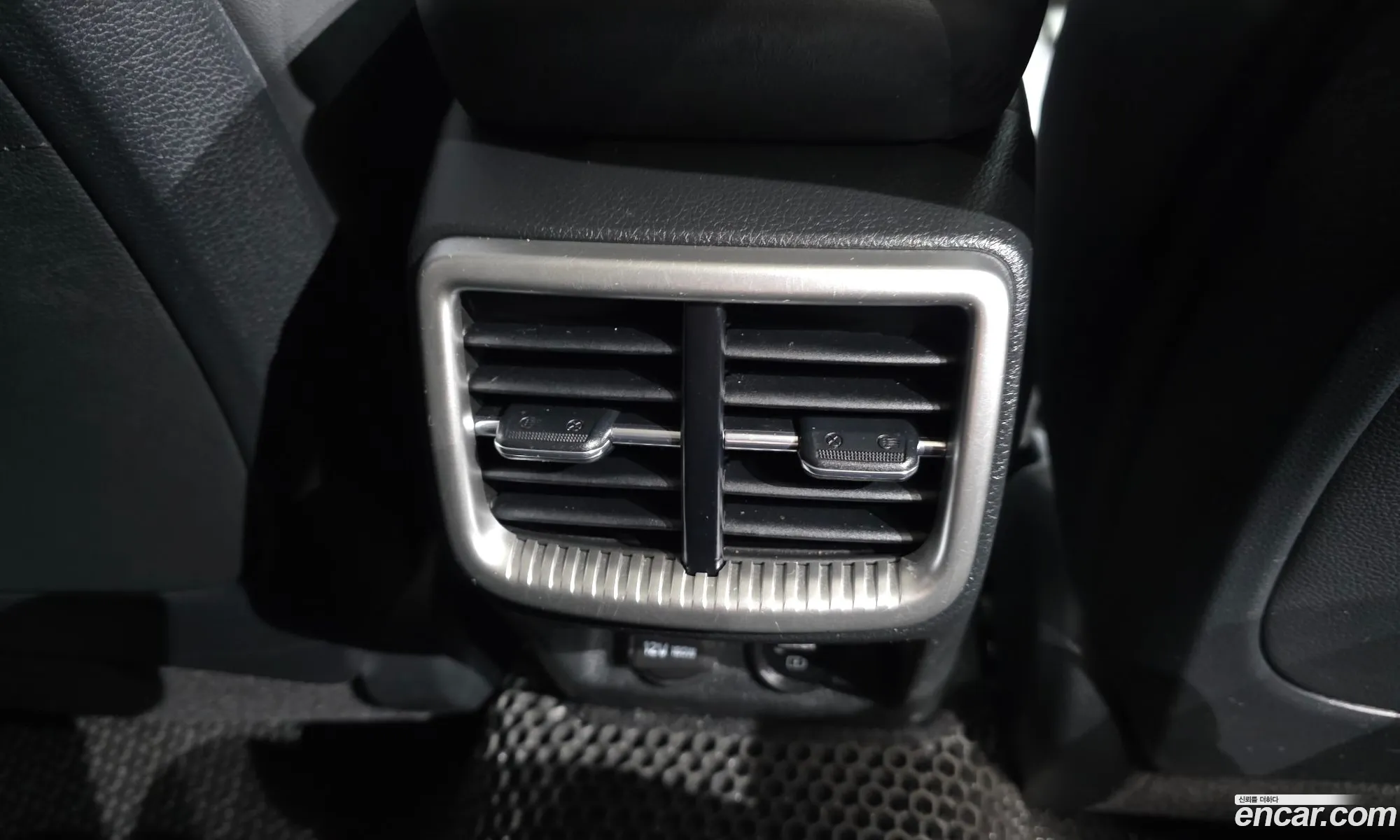 Kia K5 2021 — 10