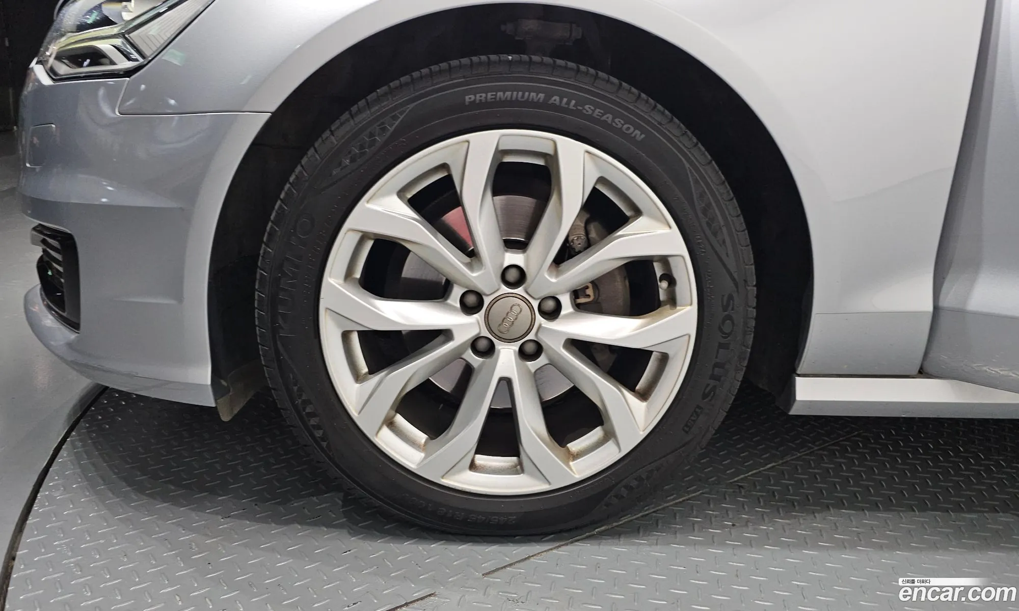 Audi A6 2016 WAUZZZ4G2GN144586 — 12