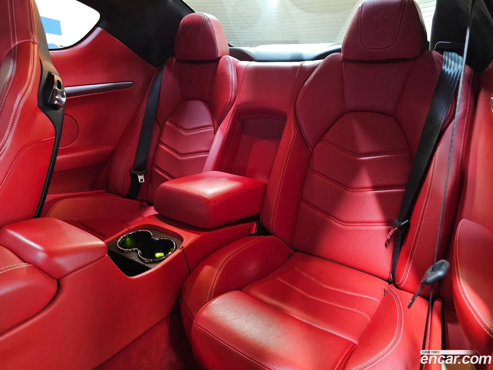 Maserati GranTurismo 2012 — 10