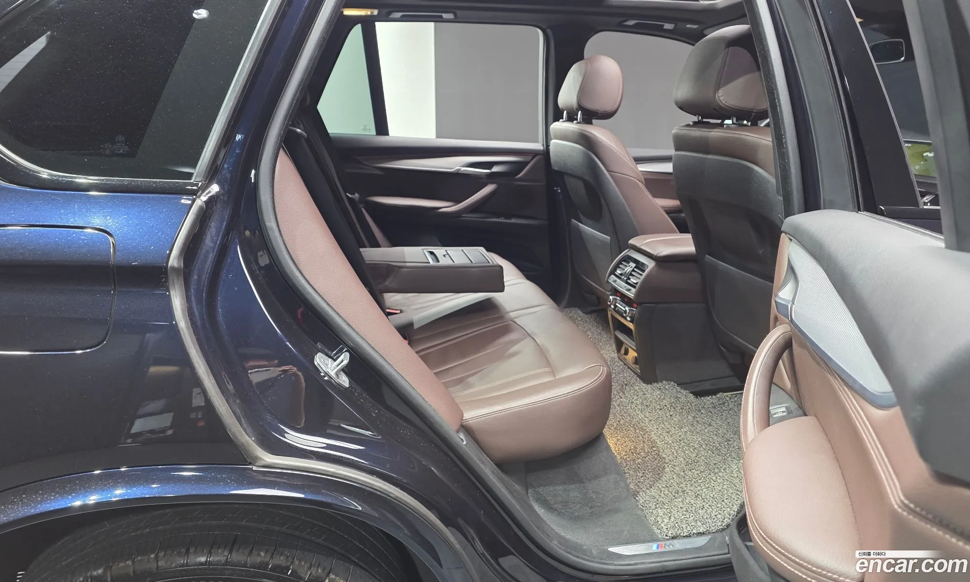 BMW X5 2018 WBAKS410111111111 — 17
