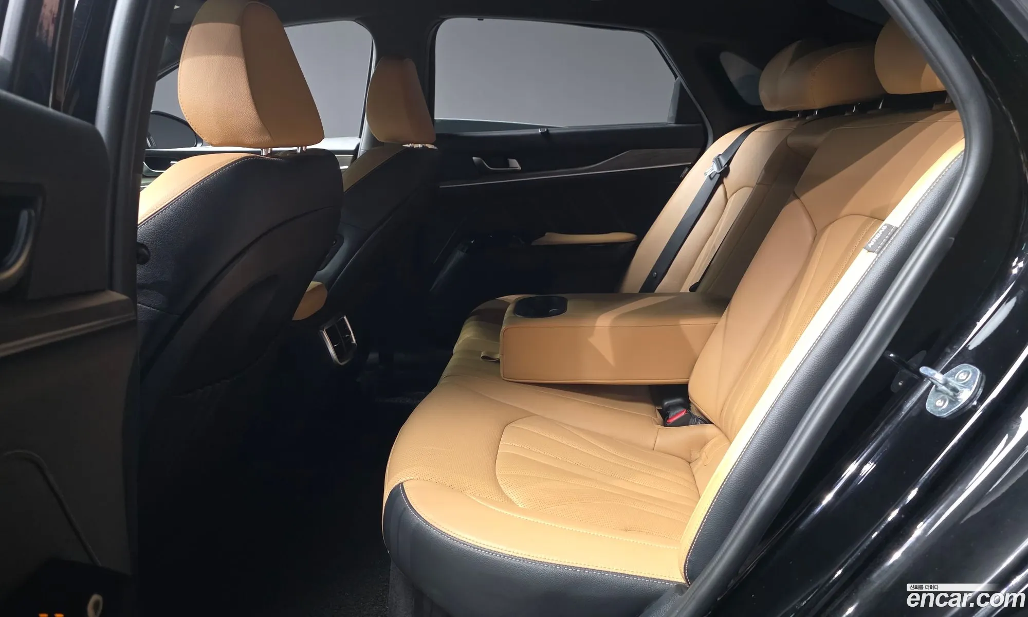 Kia K5 Hybrid 2021 — 29