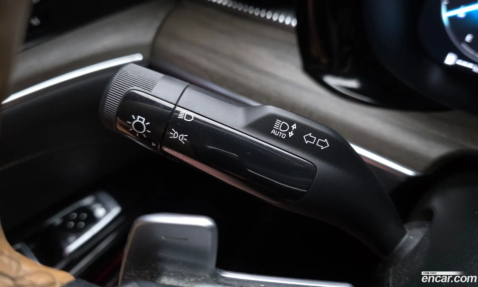 Kia K5 Hybrid 2021 — 9